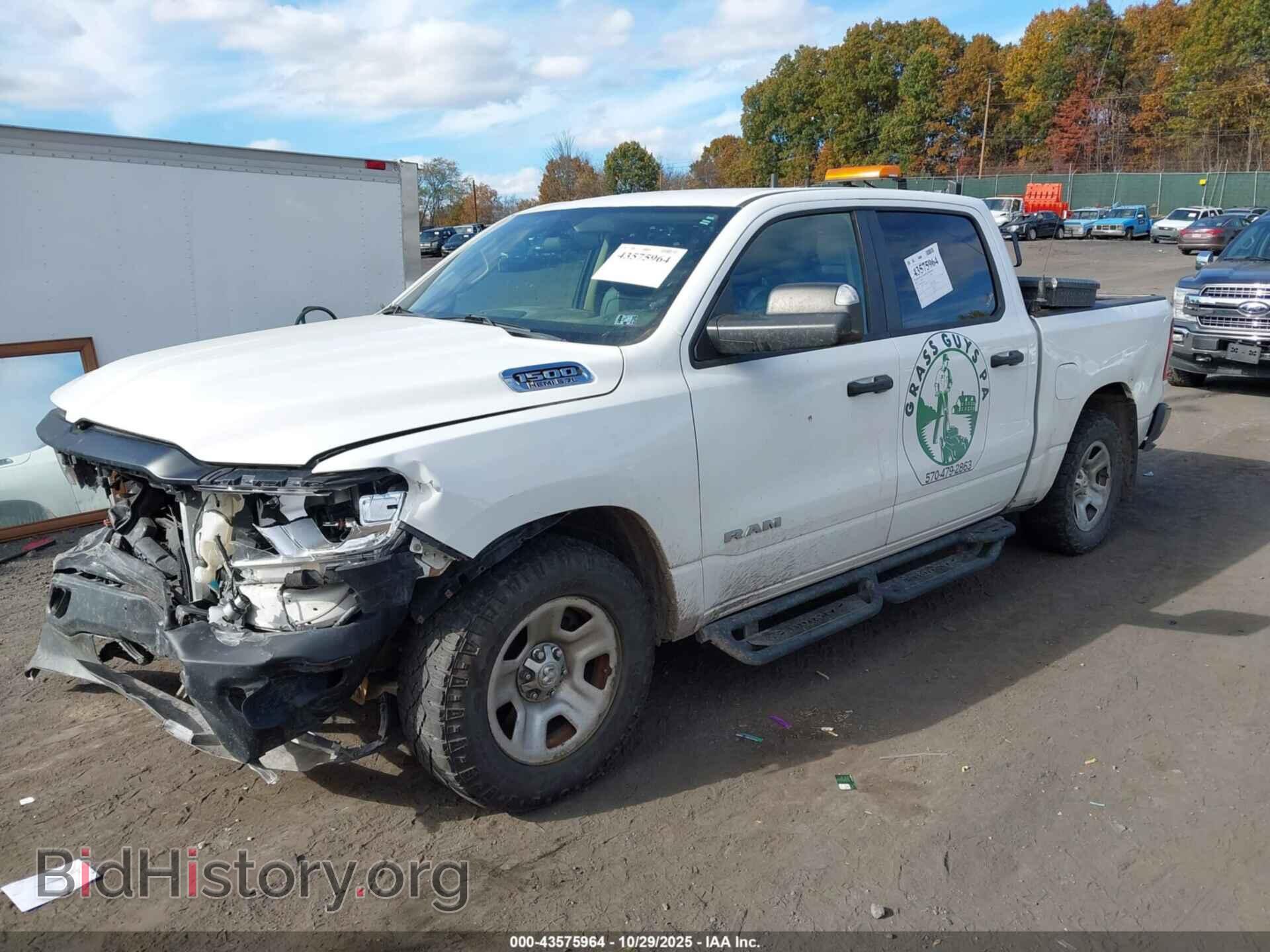 2019 RAM 1500 - VIN: 1C6SRFGT2KN530730 - Фото 2