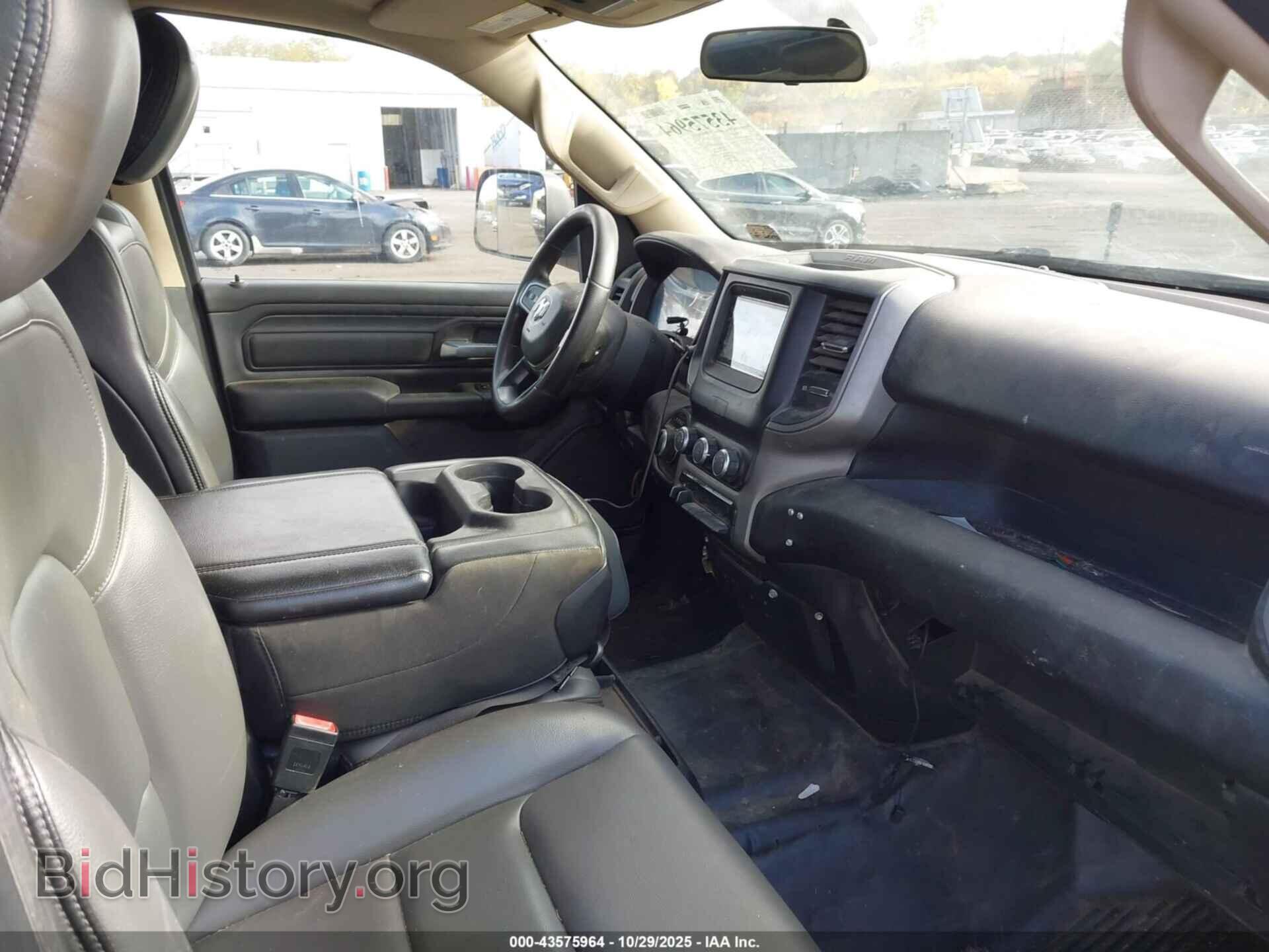 2019 RAM 1500 - VIN: 1C6SRFGT2KN530730 - Фото 5