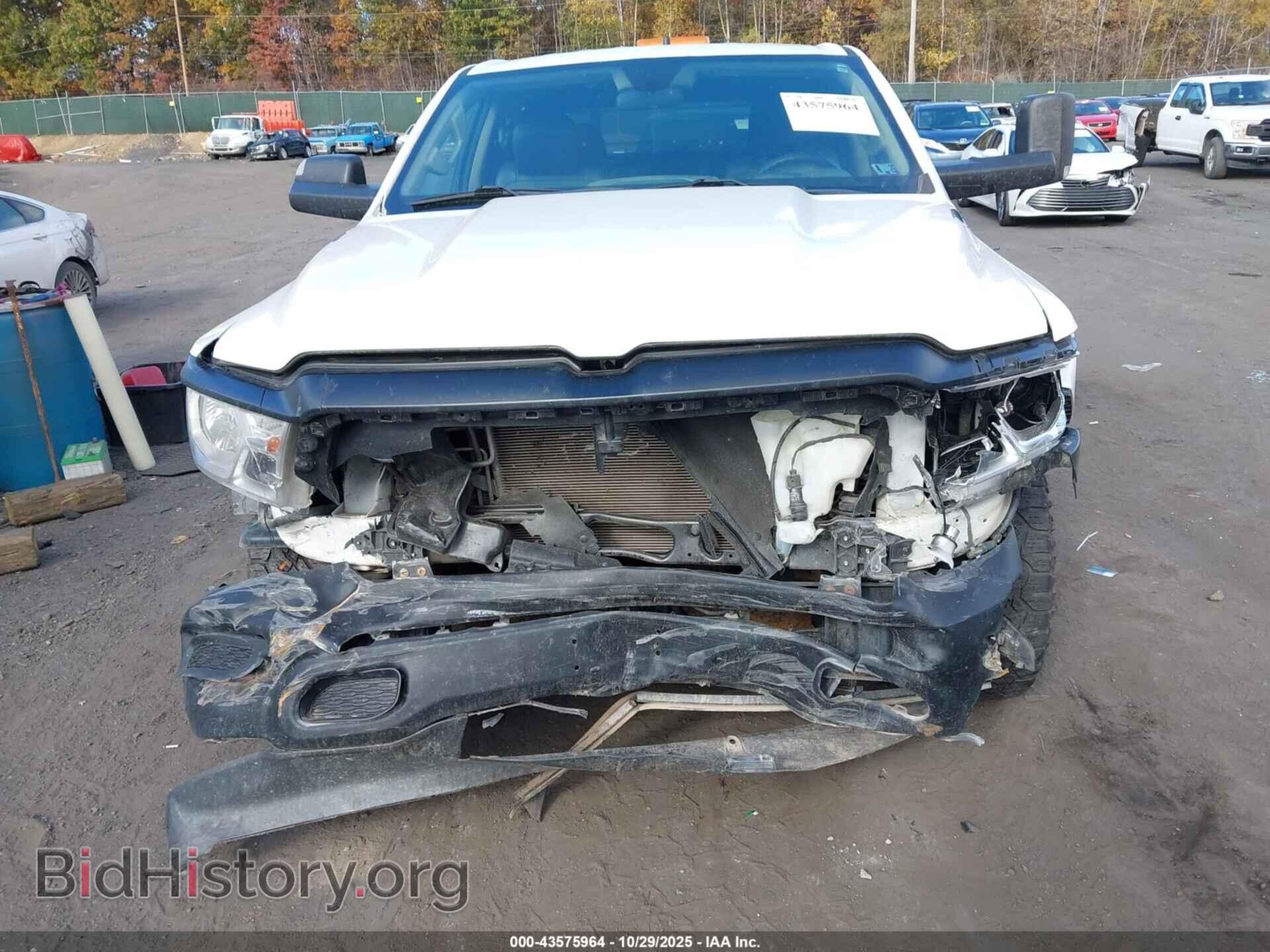 2019 RAM 1500 - VIN: 1C6SRFGT2KN530730 - Фото 6