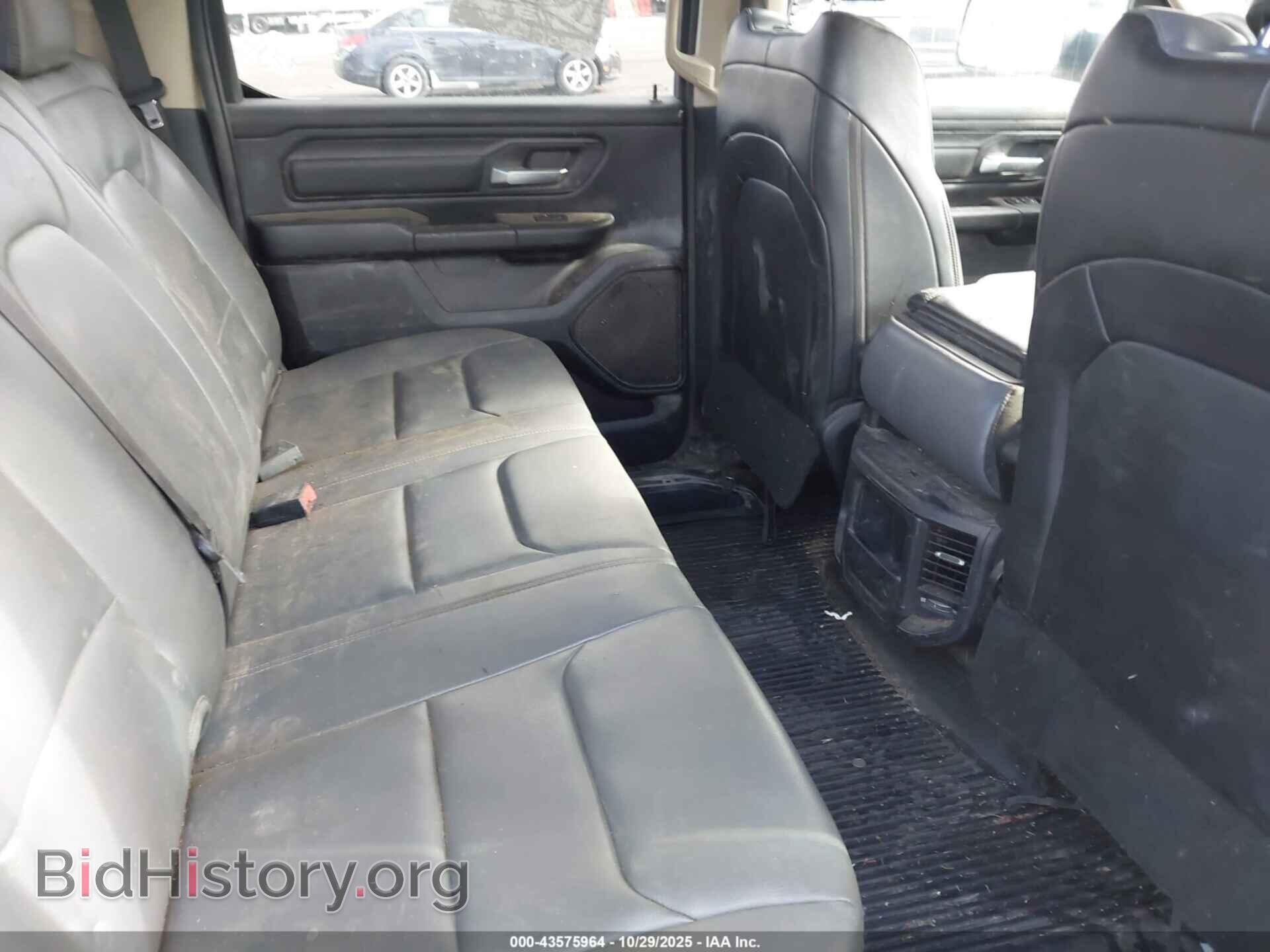 2019 RAM 1500 - VIN: 1C6SRFGT2KN530730 - Фото 8
