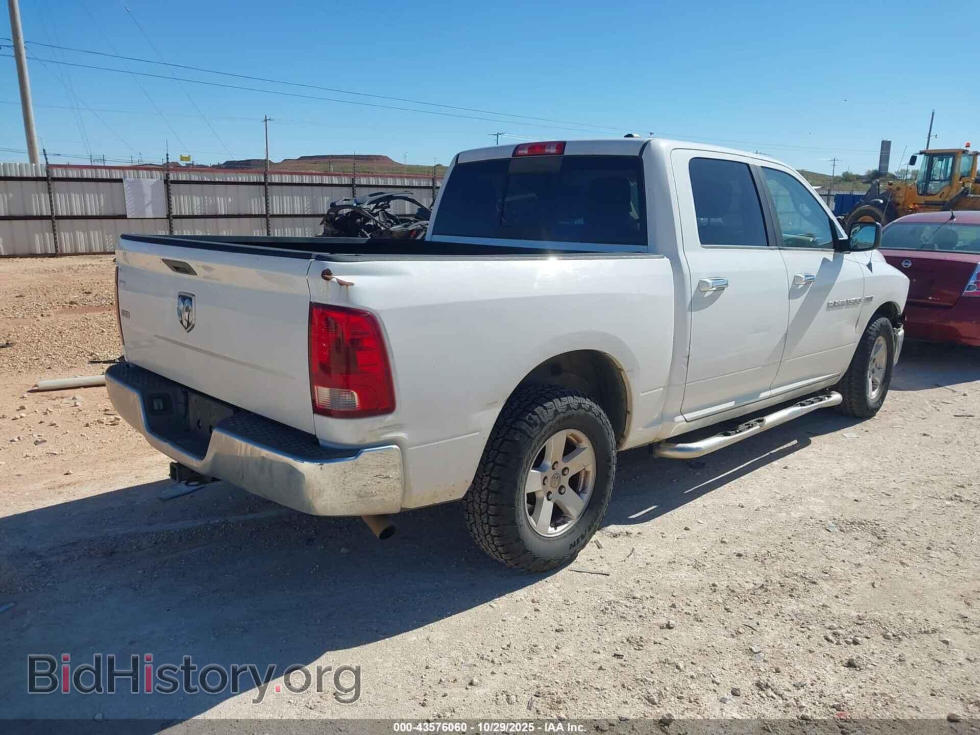 2011 RAM RAM 1500 - VIN: 1D7RB1CT5BS554807 - Photo 4