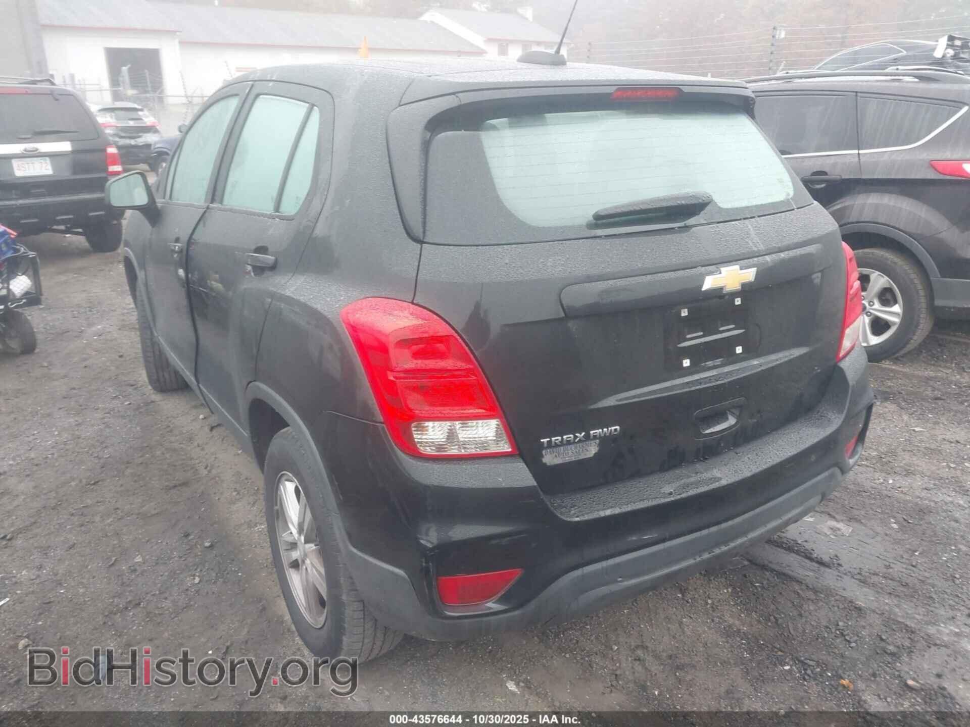 2017 CHEVROLET TRAX - VIN: 3GNCJNSB7HL267566 - Фото 3
