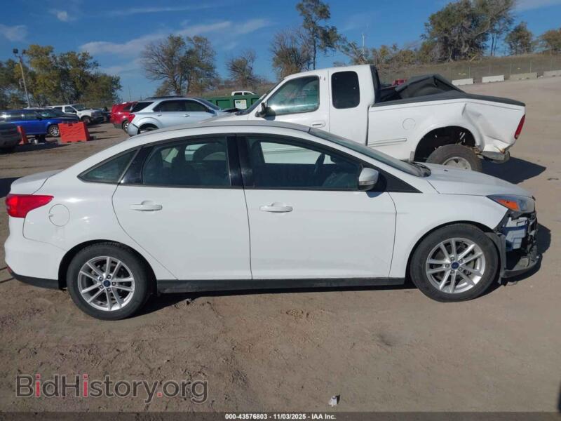 2016 Ford FOCUS (VIN 1FADP3F2XGL303325) — фото 13 из 16
