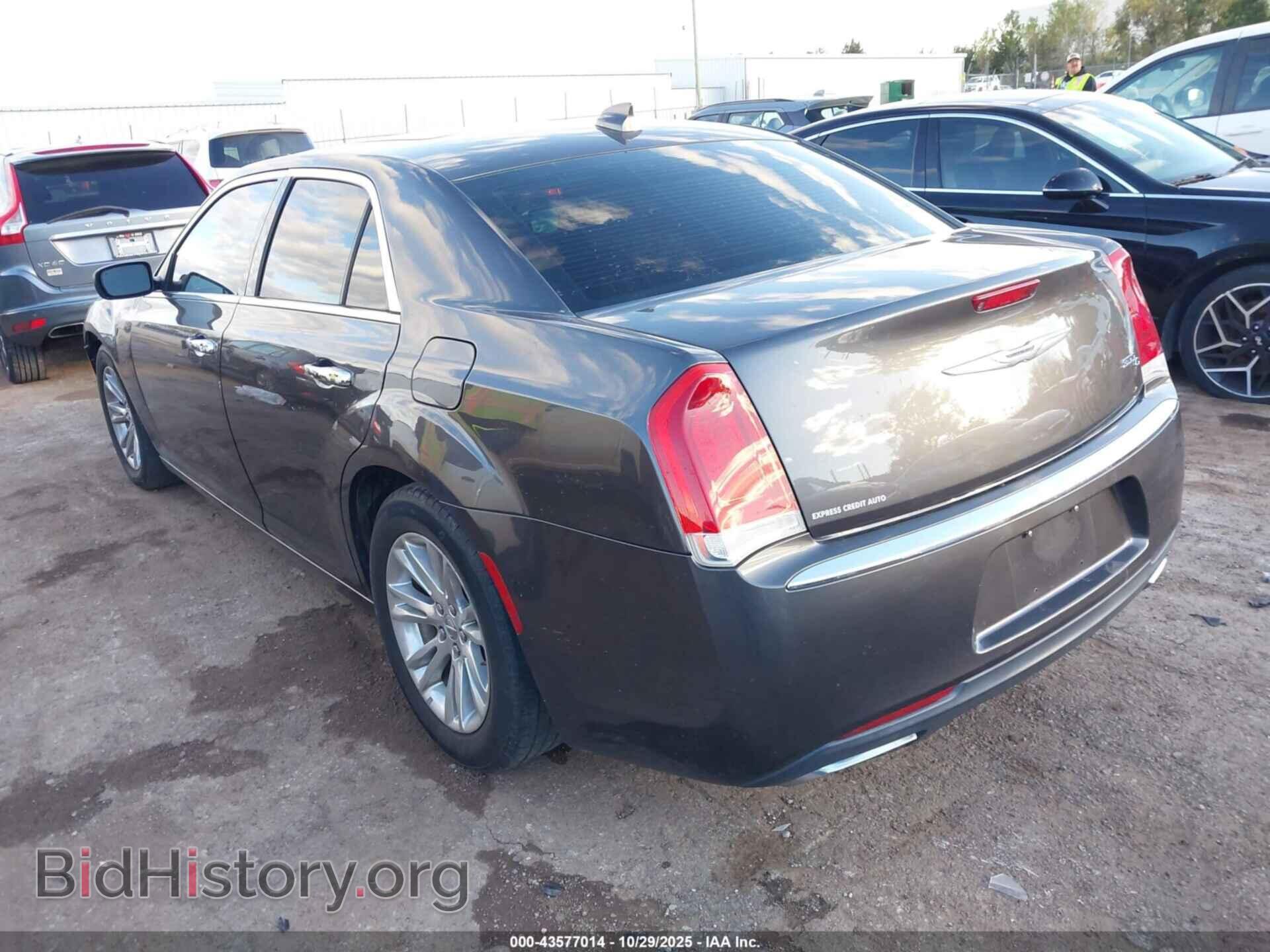 2016 CHRYSLER 300C - VIN: 2C3CCAEG1GH190255 - Photo 3