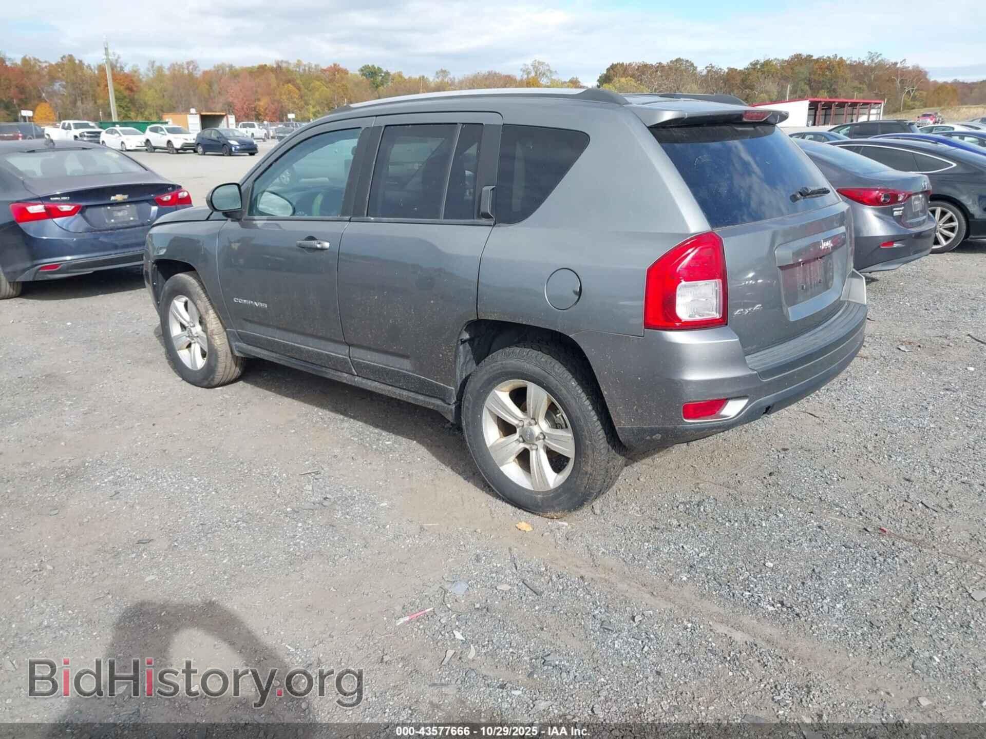 2012 JEEP COMPASS - VIN: 1C4NJDEB7CD540169 - Photo 3