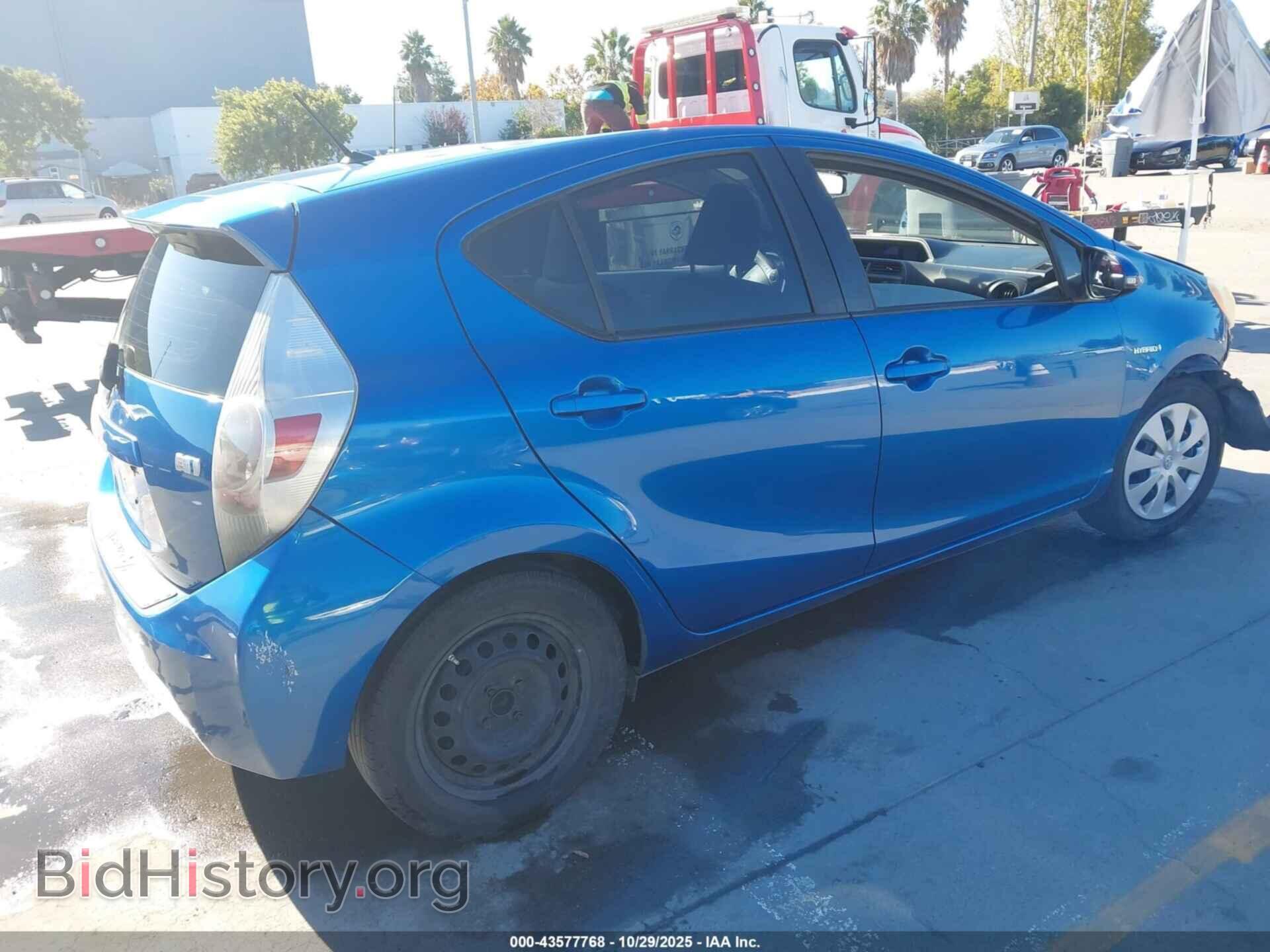 2013 TOYOTA PRIUS C - VIN: JTDKDTB38D1550021 - Фото 4