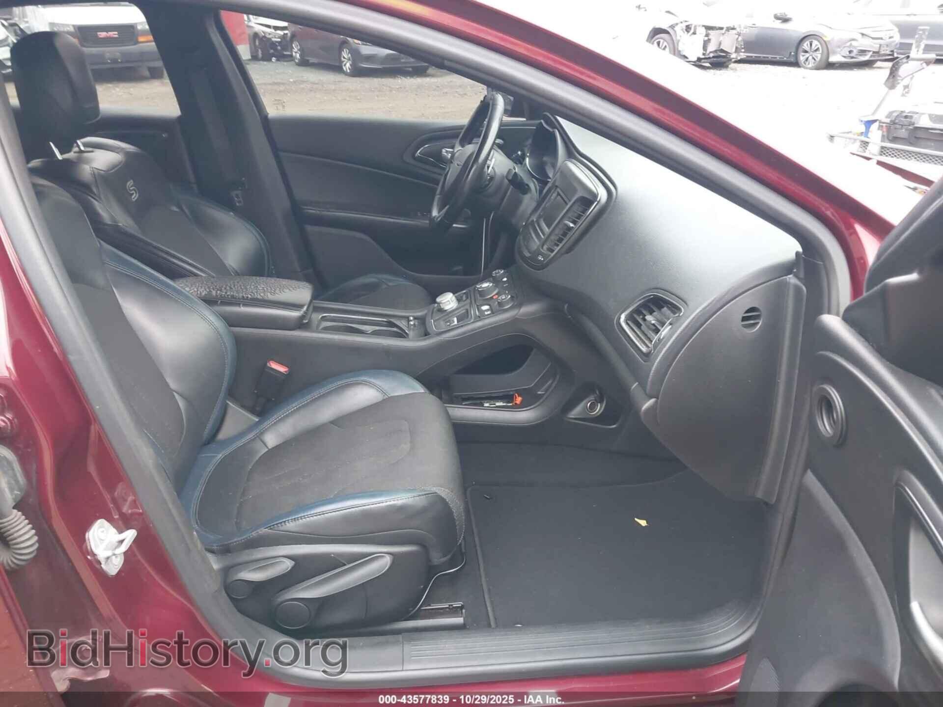 2016 CHRYSLER 200 - VIN: 1C3CCCBB7GN120853 - Фото 5