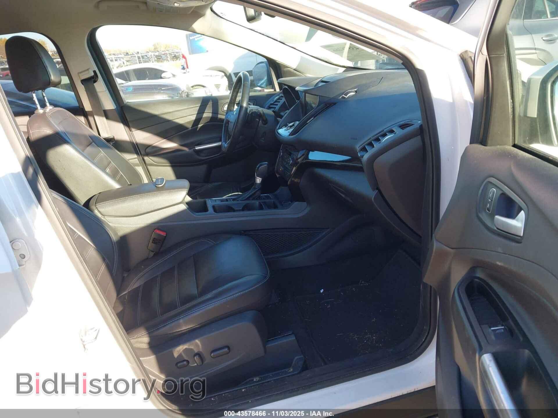 2017 FORD ESCAPE - VIN: 1FMCU0JD9HUB06076 - Photo 5