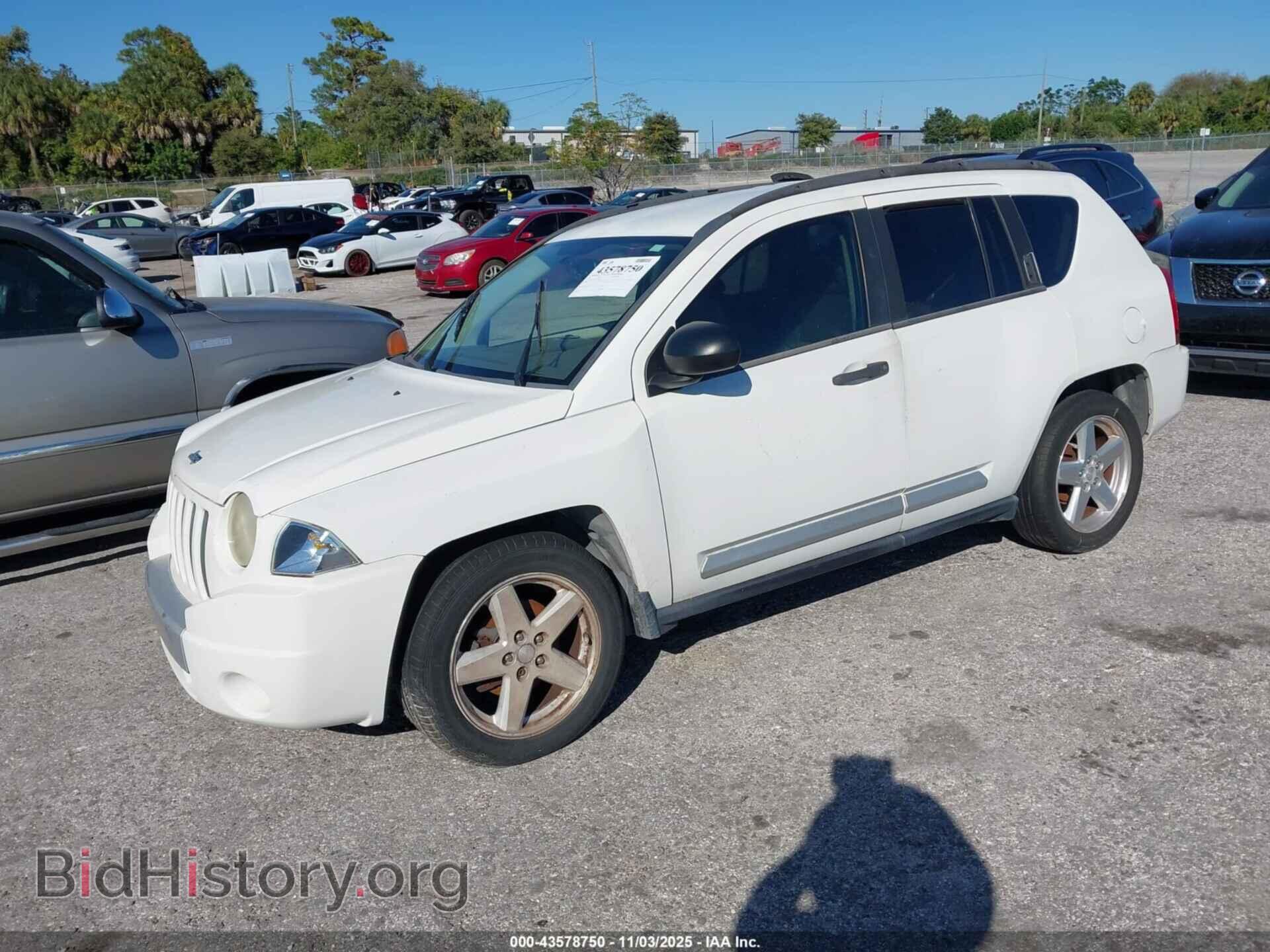 2007 JEEP COMPASS - VIN: 1J8FF57W87D158372 - Фото 2