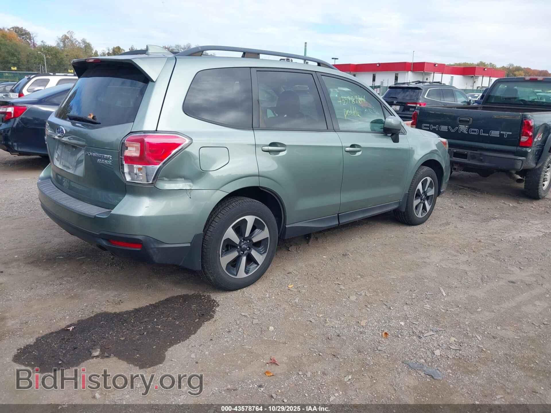 2017 SUBARU FORESTER - VIN: JF2SJAEC4HH406618 - Фото 4