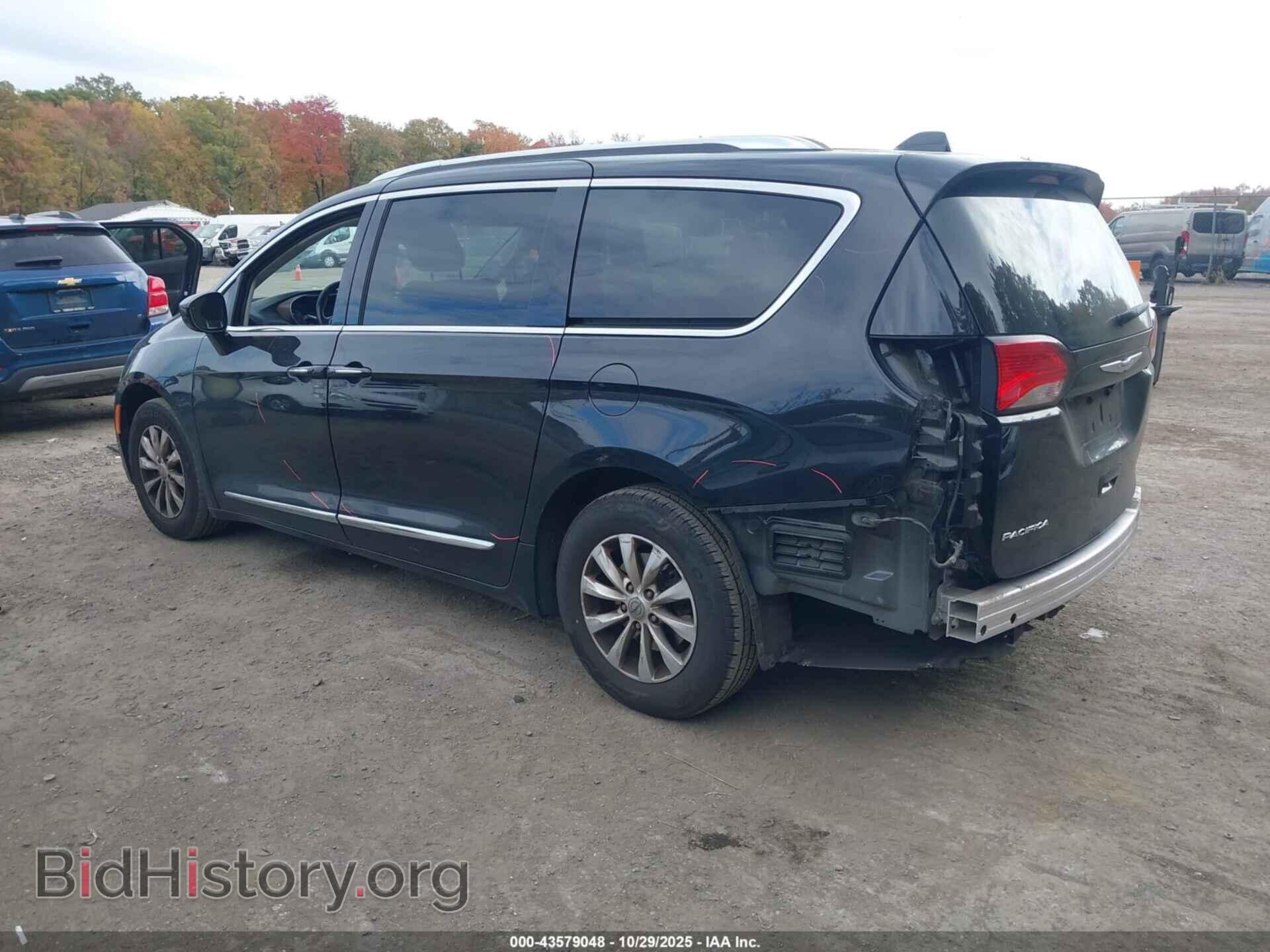2019 CHRYSLER PACIFICA - VIN: 2C4RC1BG9KR731615 - Фото 3