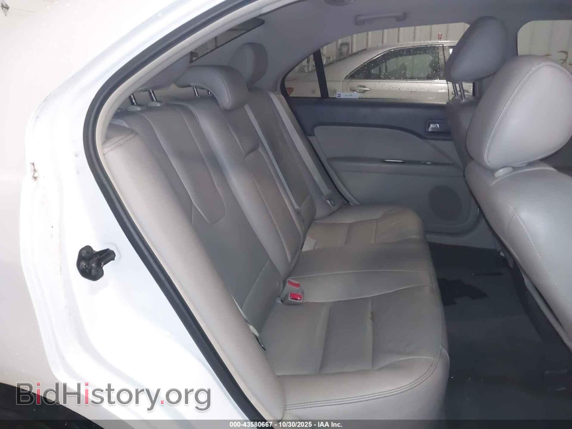 2011 FORD FUSION - VIN: 3FAHP0JA6BR296415 - Фото 8