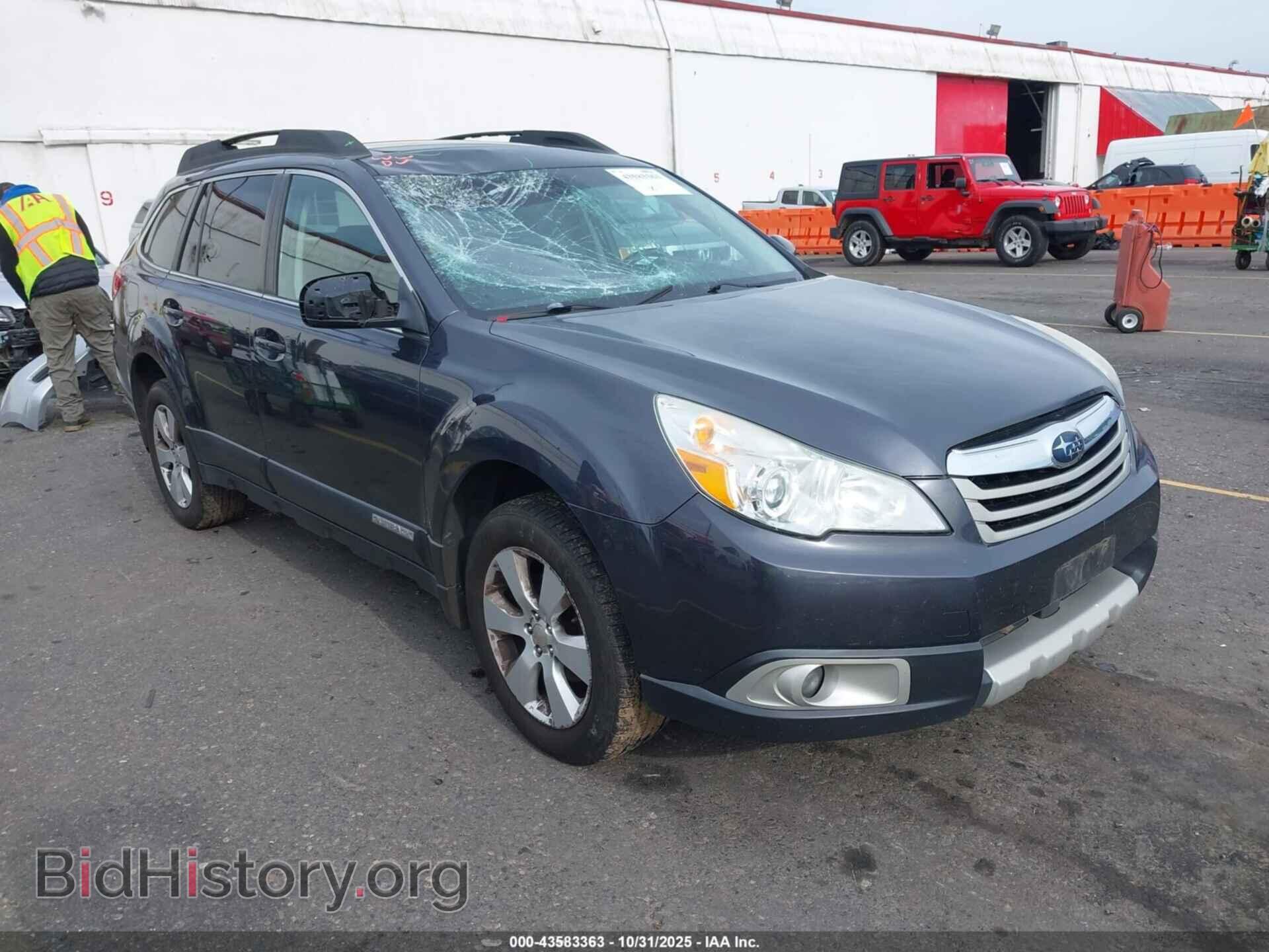 Photo 4S4BRBKC4B3388901 - SUBARU OUTBACK 2011