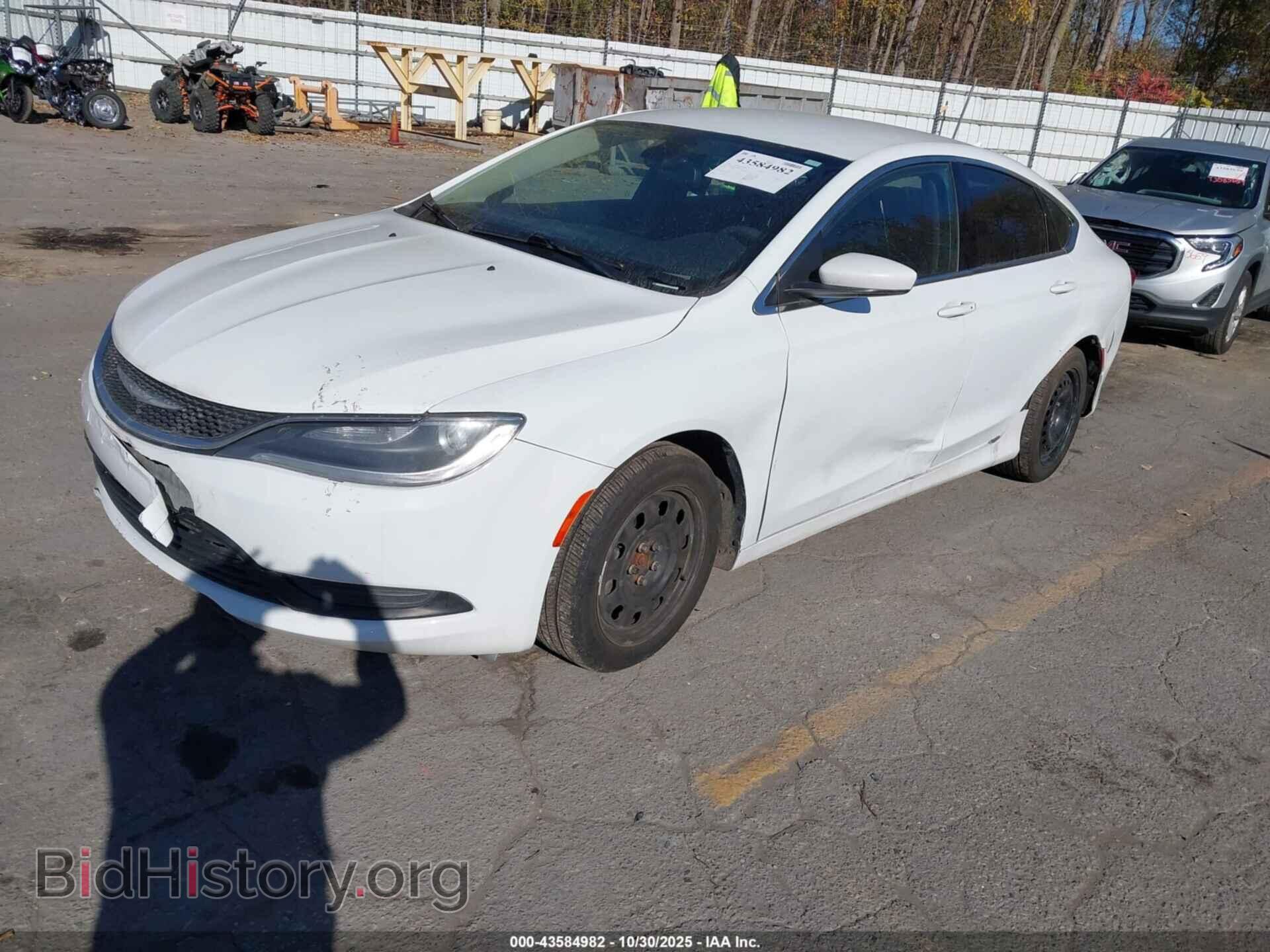 2016 CHRYSLER 200 - VIN: 1C3CCCFB8GN197287 - Photo 2