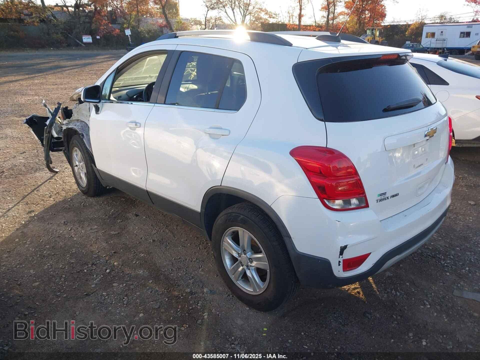 2017 CHEVROLET TRAX - VIN: 3GNCJPSB3HL141734 - Фото 3