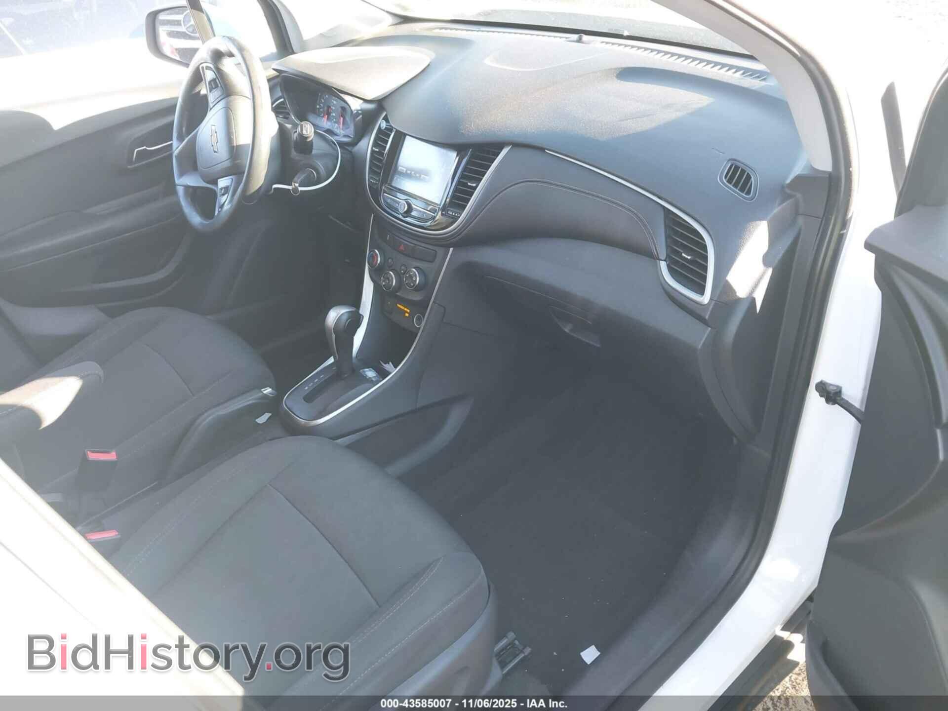 2017 CHEVROLET TRAX - VIN: 3GNCJPSB3HL141734 - Фото 5