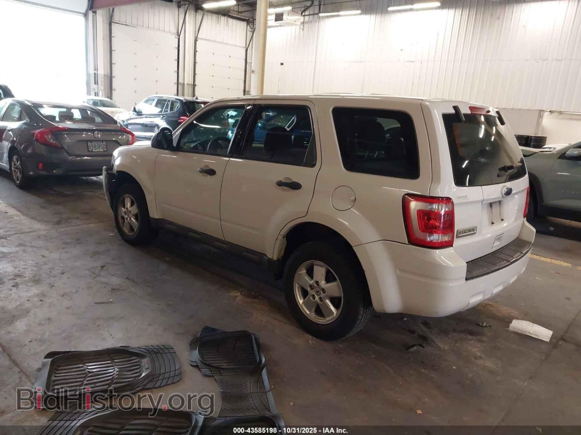 2012 FORD ESCAPE - VIN: 1FMCU0C78CKC68373 - Фото 3
