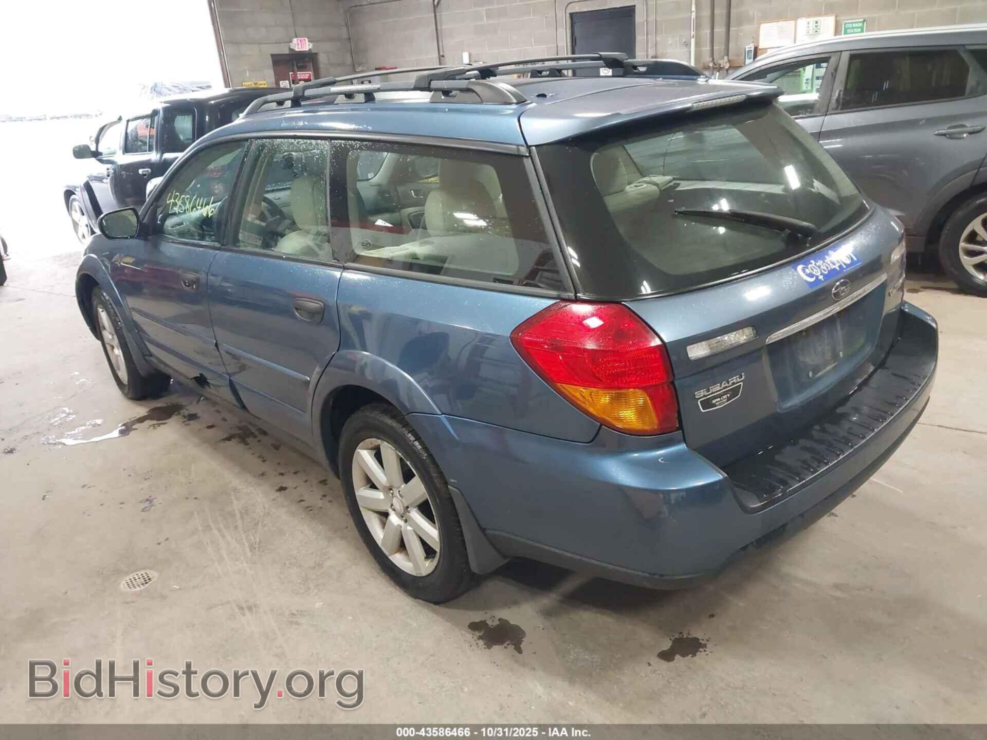 2007 SUBARU OUTBACK - VIN: 4S4BP61C277340702 - Фото 3