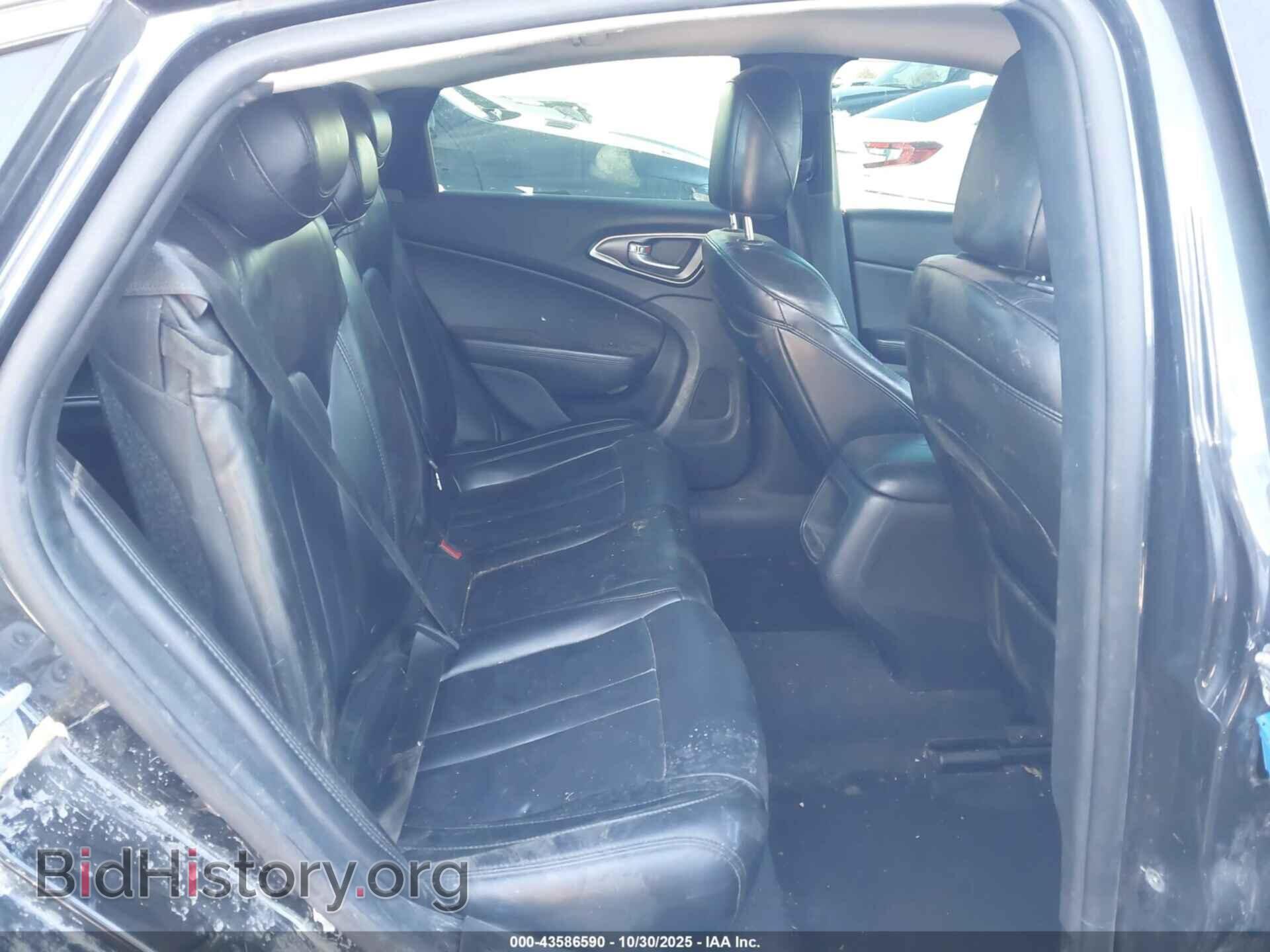2016 CHRYSLER 200 - VIN: 1C3CCCAB7GN185123 - Photo 8