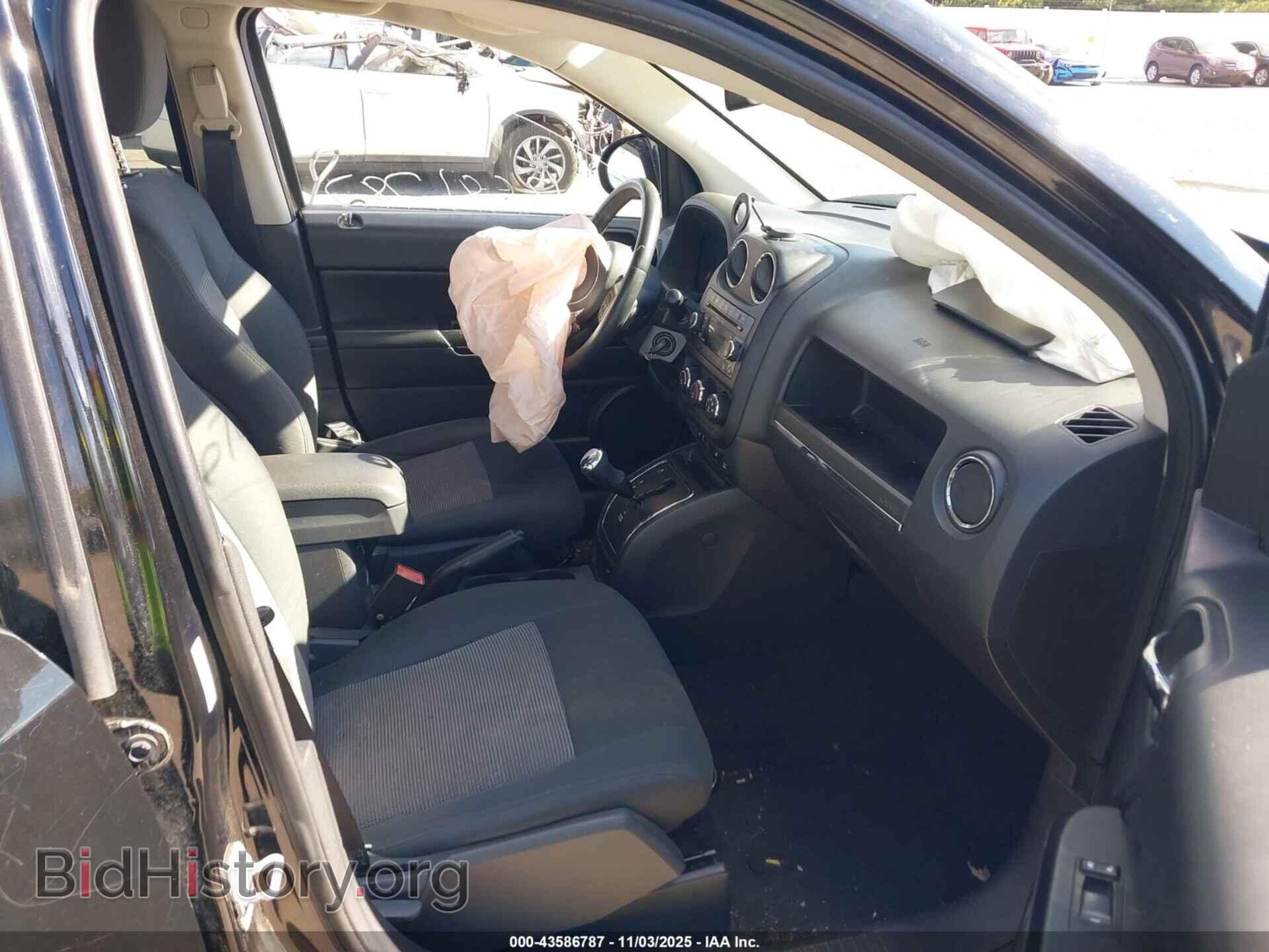 2012 JEEP COMPASS - VIN: 1C4NJDEB2CD577775 - Photo 5