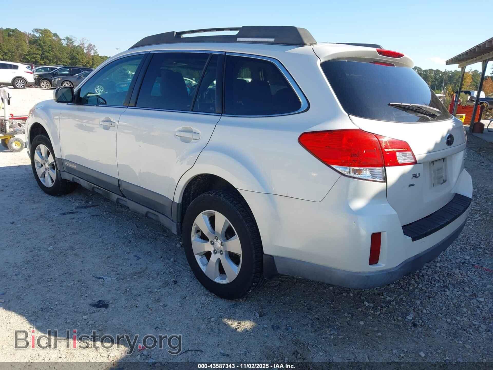 2011 SUBARU OUTBACK - VIN: 4S4BRBCC2B3441030 - Фото 3