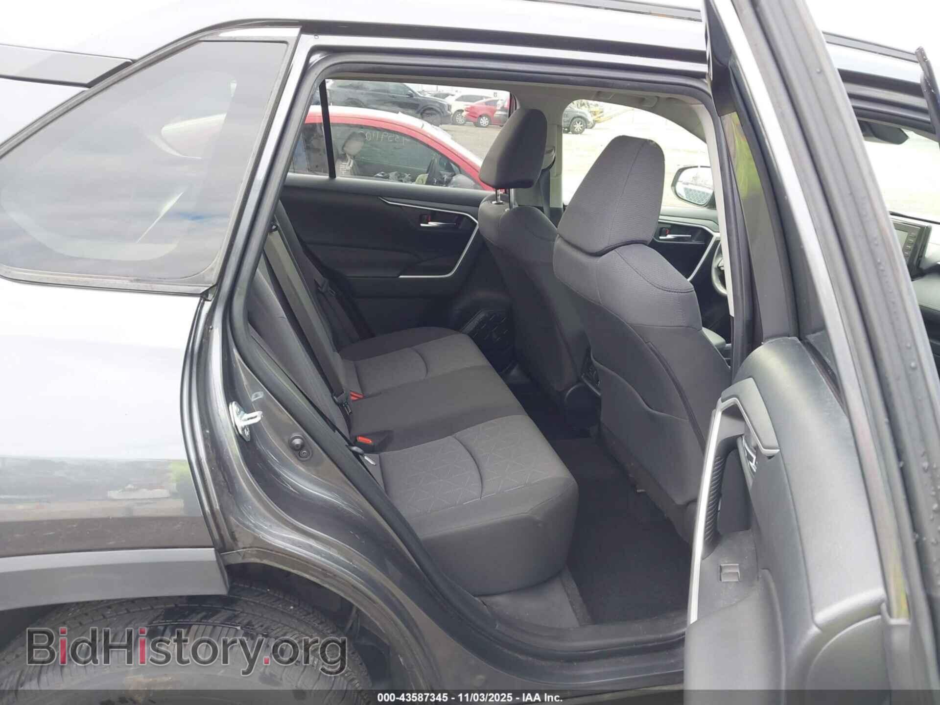 2019 TOYOTA RAV4 - VIN: JTMP1RFV0KD518575 - Фото 8