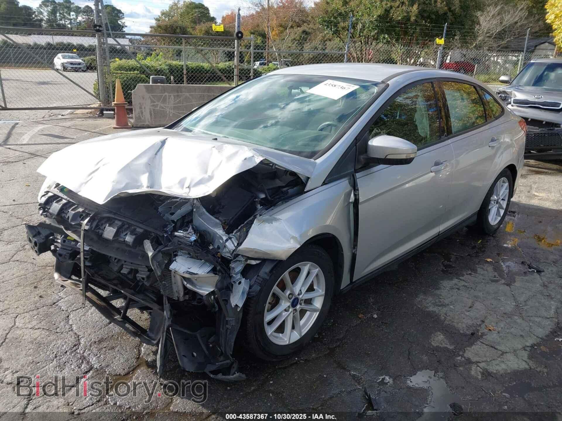 2017 FORD FOCUS - VIN: 1FADP3F2XHL208667 - Фото 2