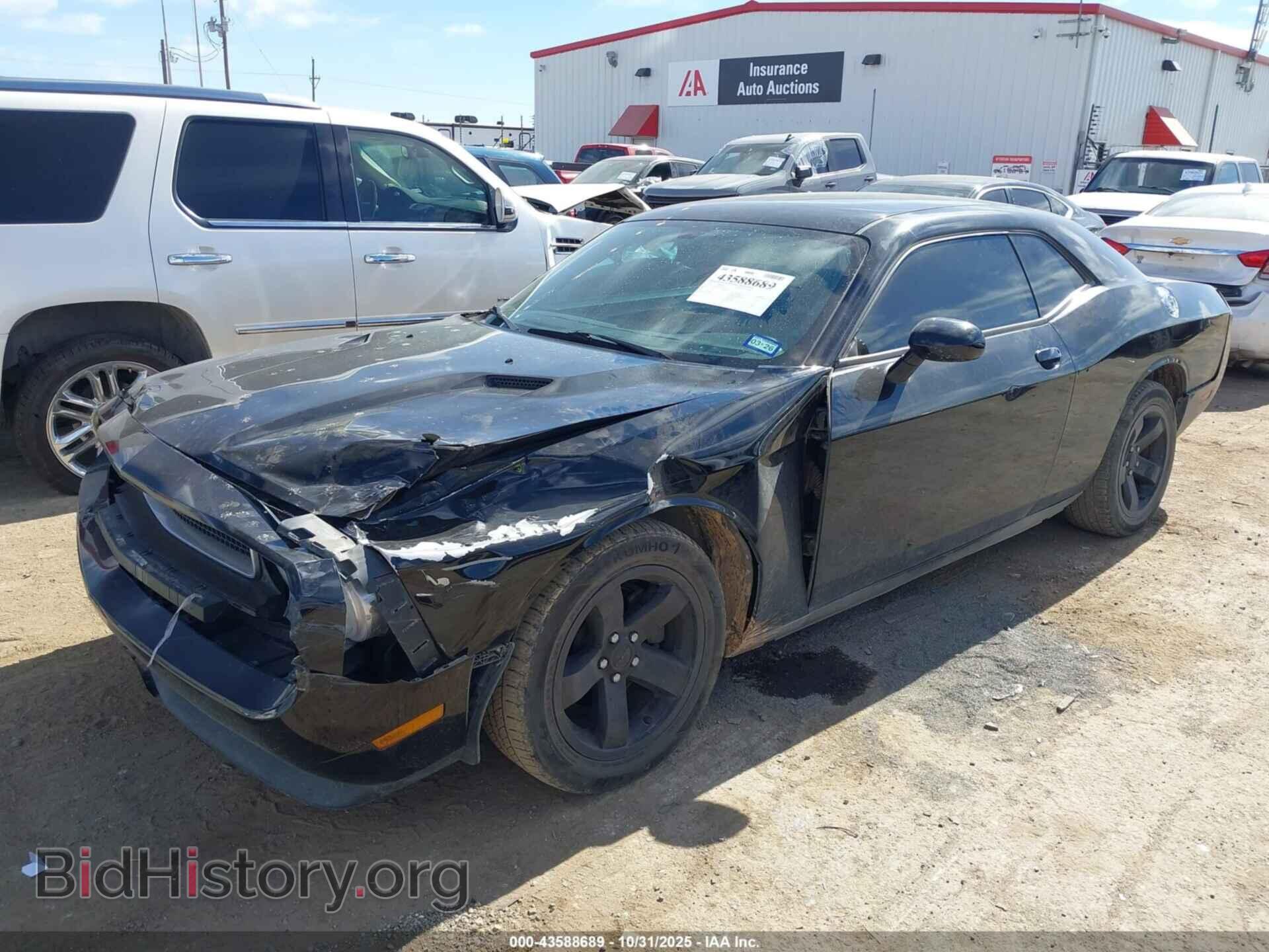 2012 DODGE CHALLENGER - VIN: 2C3CDYAG5CH258126 - Photo 2
