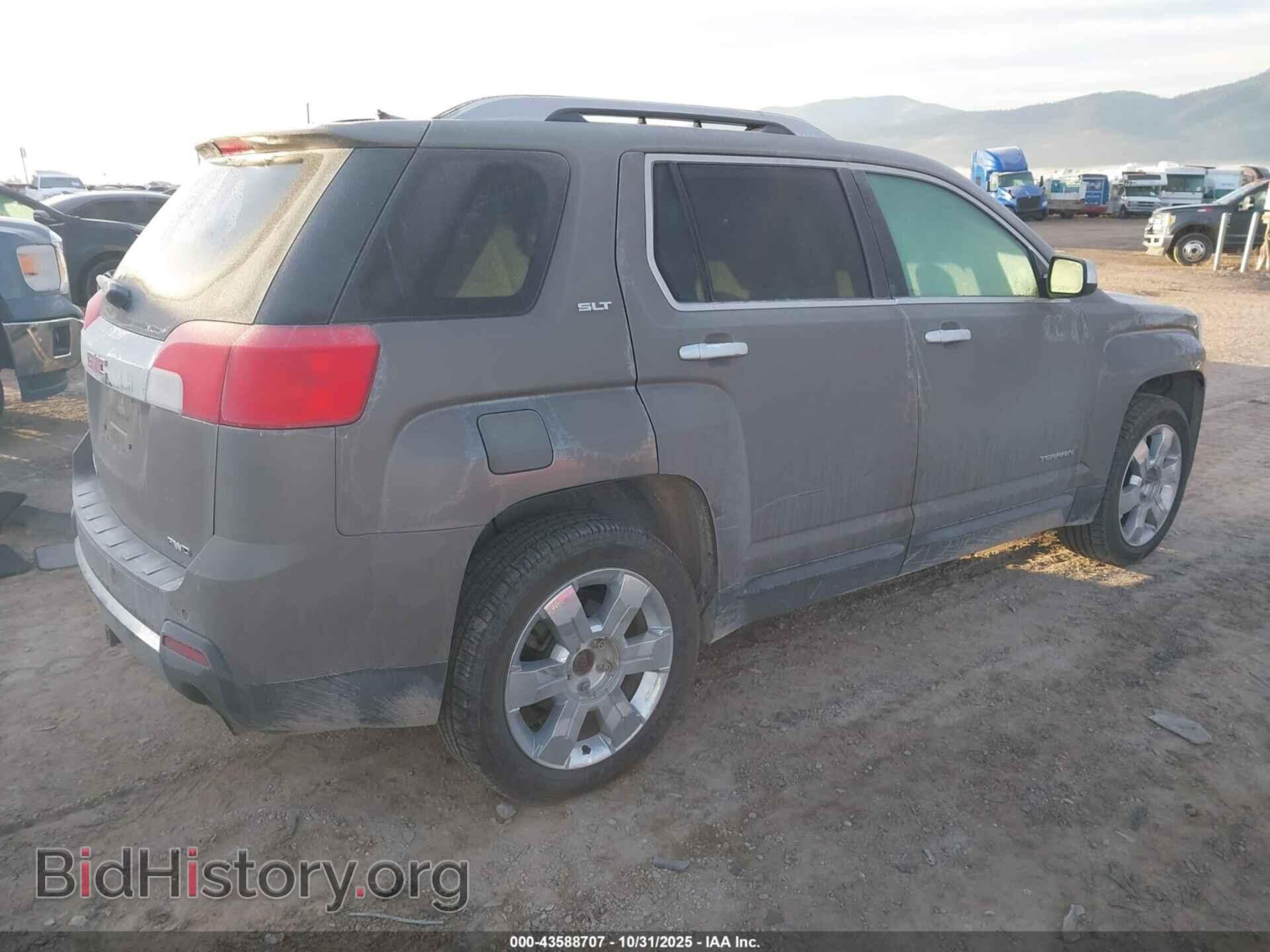 2010 GMC TERRAIN - VIN: 2CTFLJEY0A6230396 - Photo 4