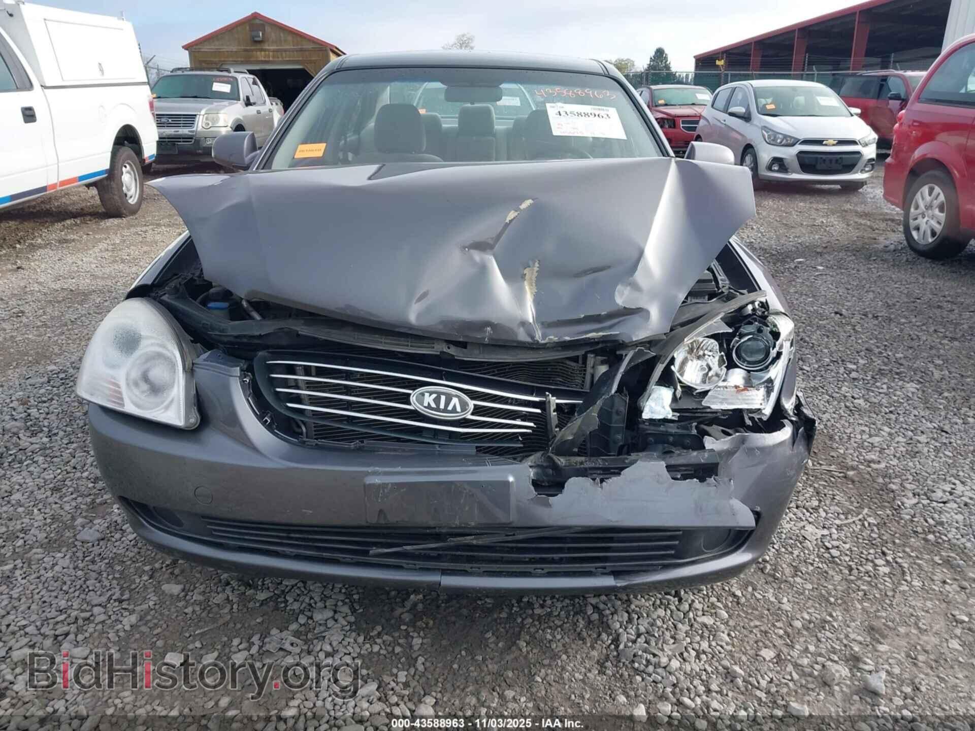2008 KIA OPTIMA - VIN: KNAGE123785241708 - Photo 6