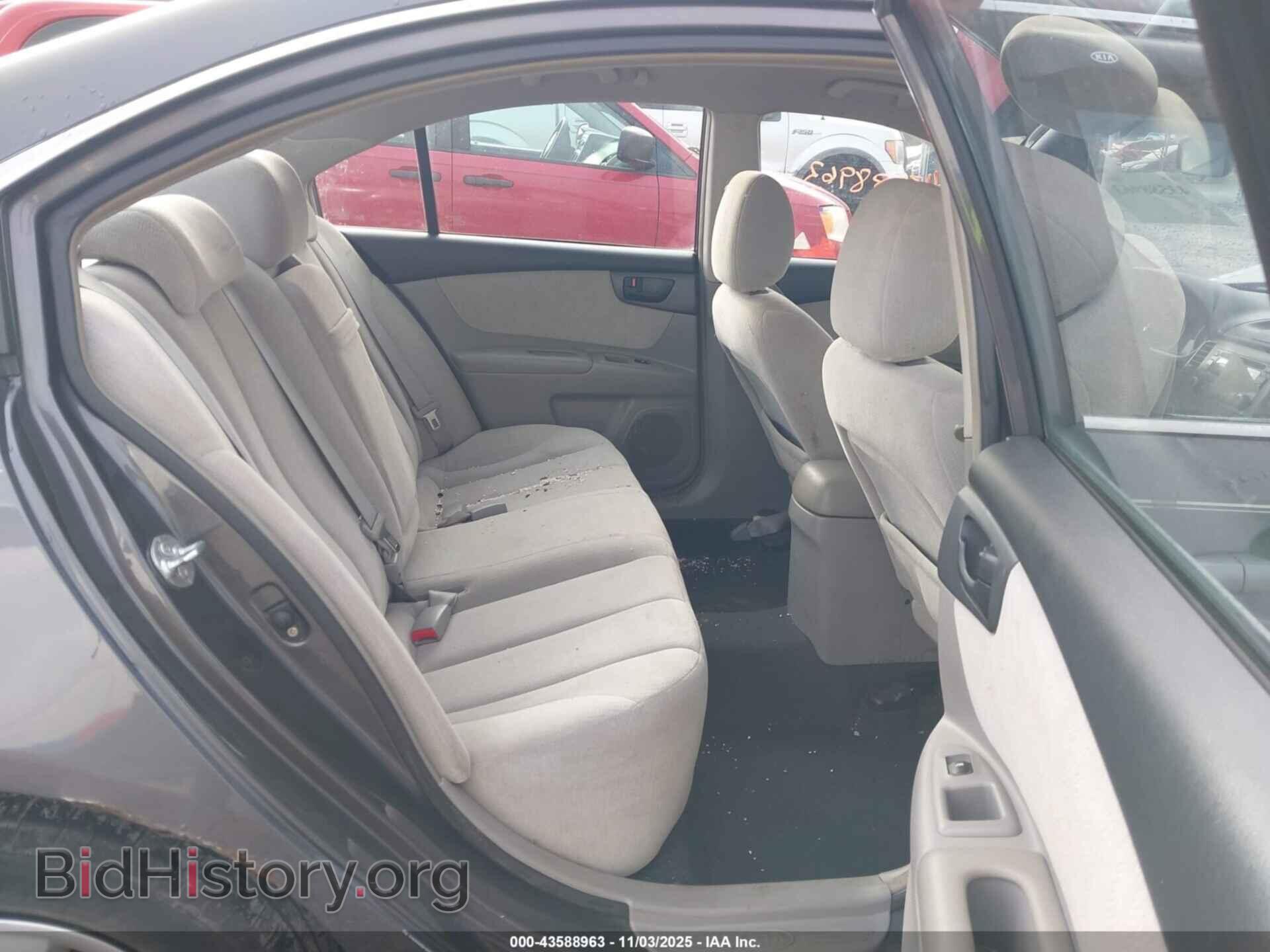 2008 KIA OPTIMA - VIN: KNAGE123785241708 - Photo 8