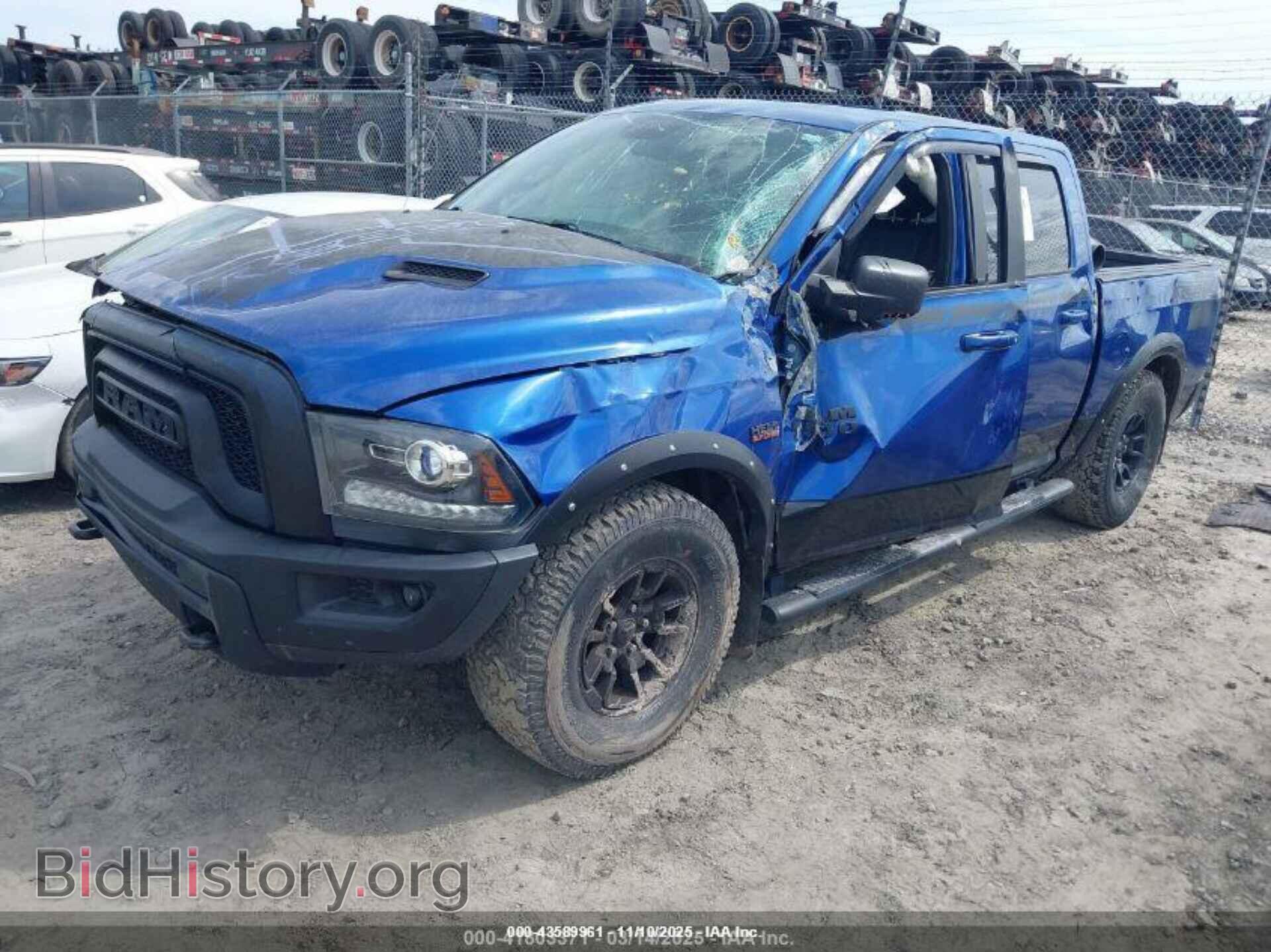 2018 RAM 1500 - VIN: 1C6RR7YT6JS102064 - Фото 2