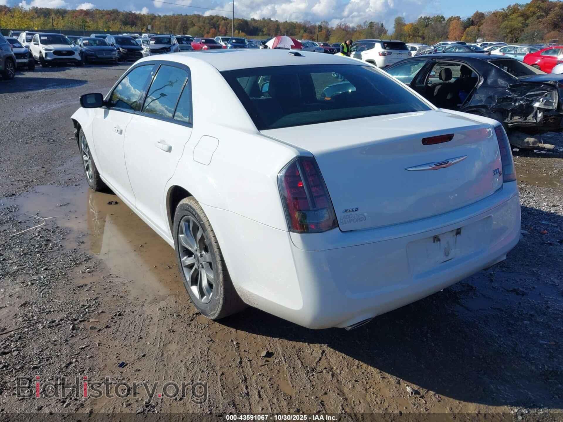 2014 CHRYSLER 300 - VIN: 2C3CCAGG5EH353032 - Фото 3