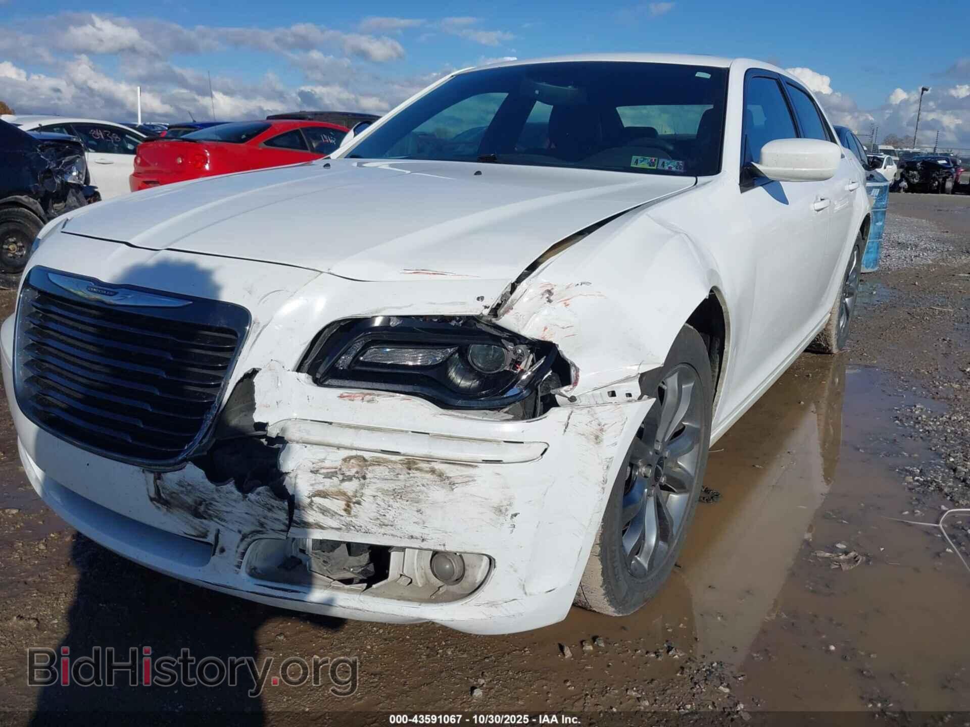2014 CHRYSLER 300 - VIN: 2C3CCAGG5EH353032 - Фото 6