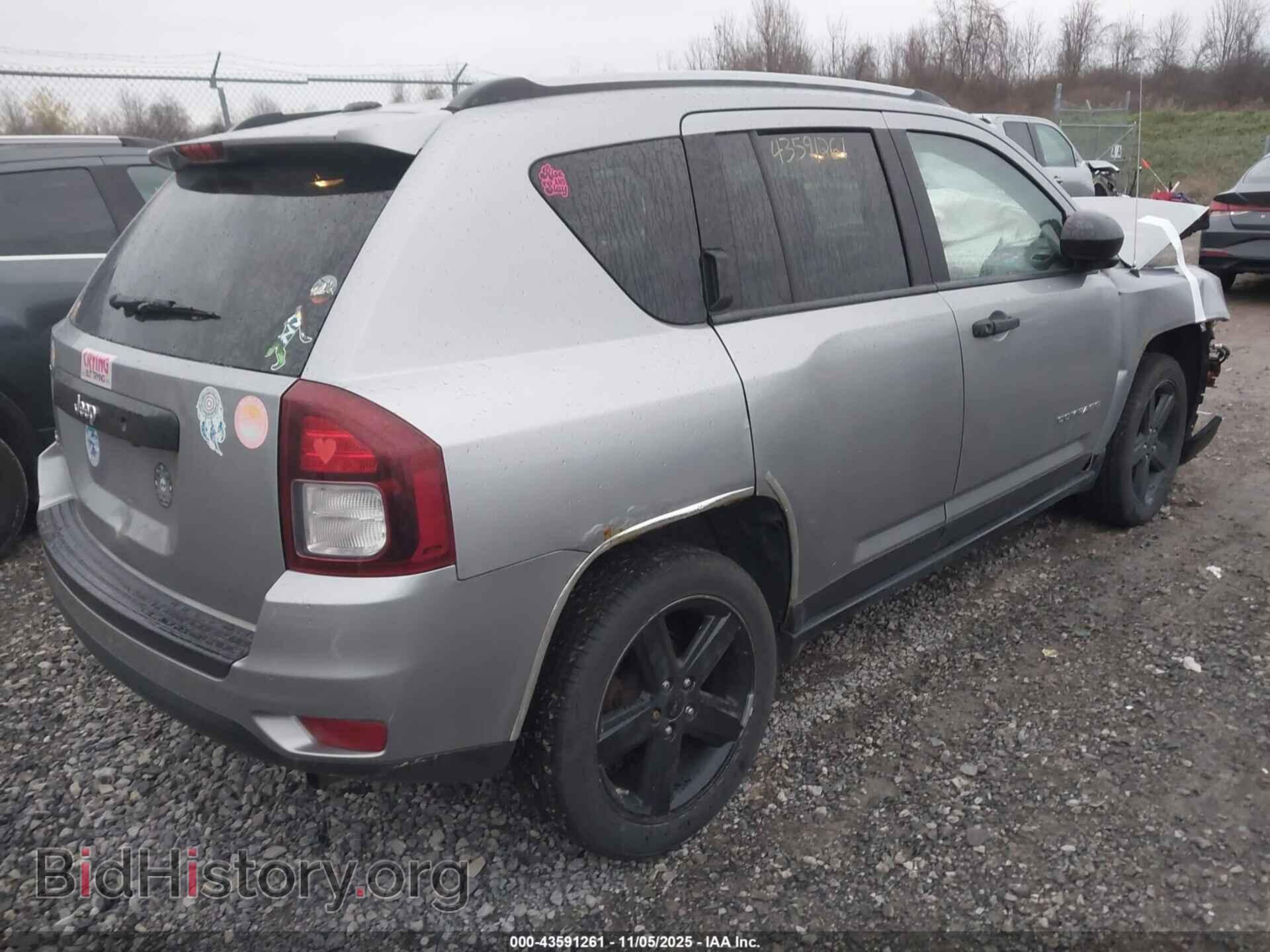 2017 JEEP COMPASS - VIN: 1C4NJDBB0HD173658 - Фото 4