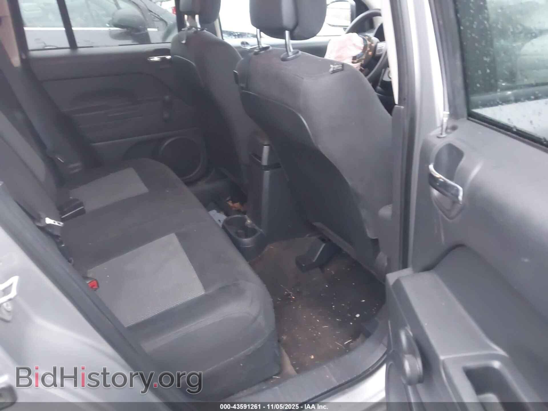 2017 JEEP COMPASS - VIN: 1C4NJDBB0HD173658 - Фото 8