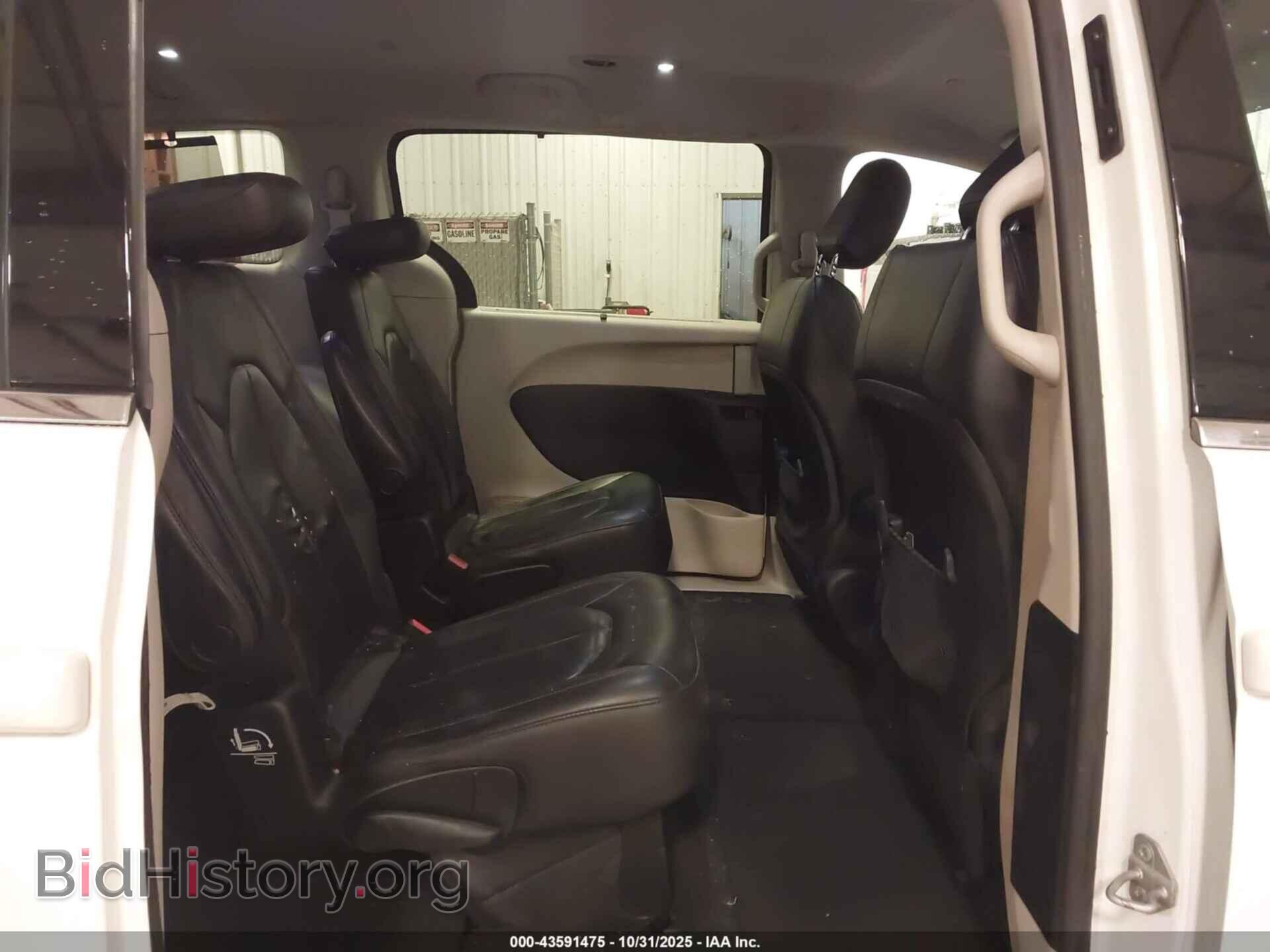 2017 CHRYSLER PACIFICA - VIN: 2C4RC1BG0HR794191 - Photo 8