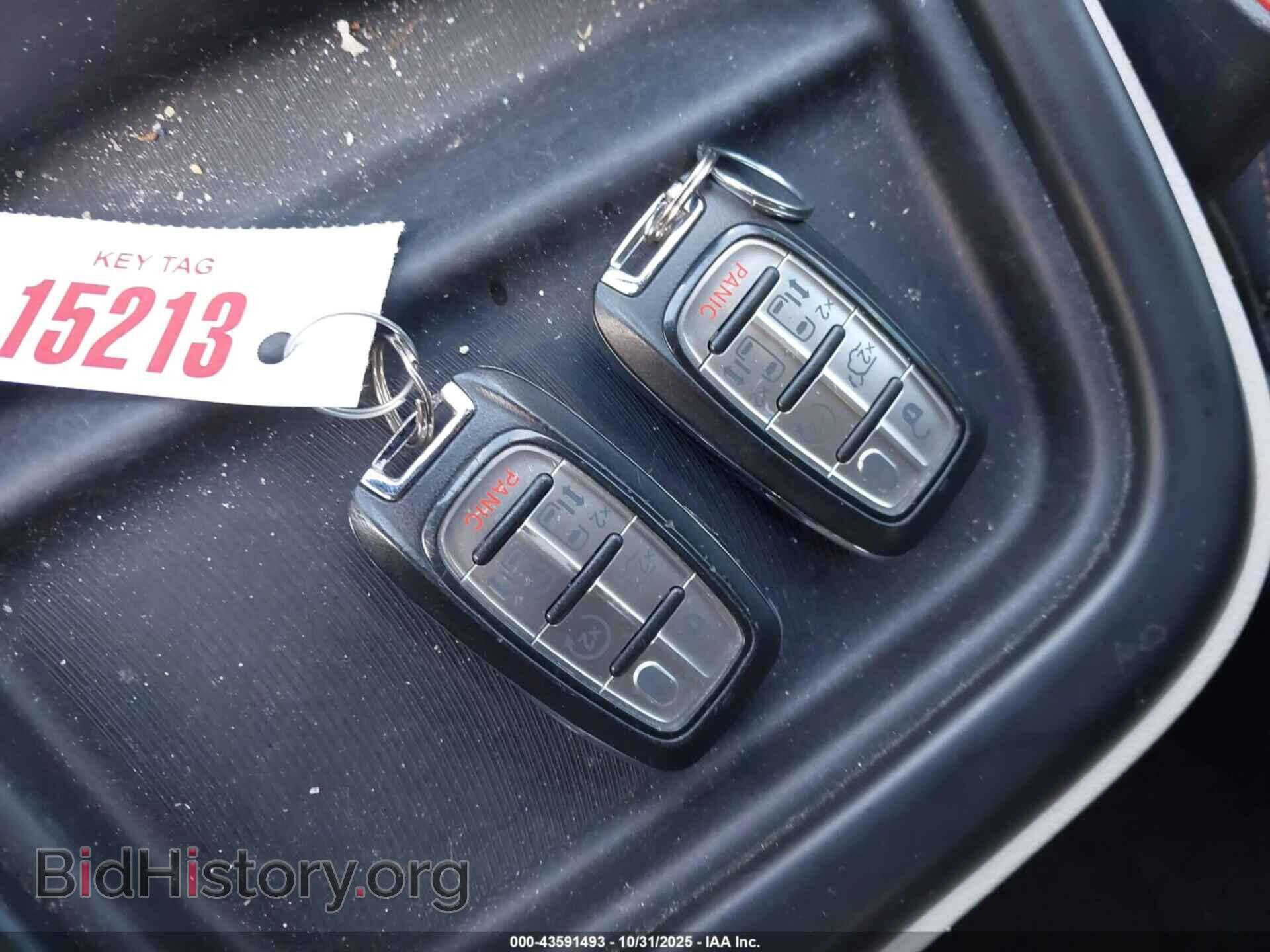 2019 CHRYSLER PACIFICA - VIN: 2C4RC1BGXKR550152 - Фото 11