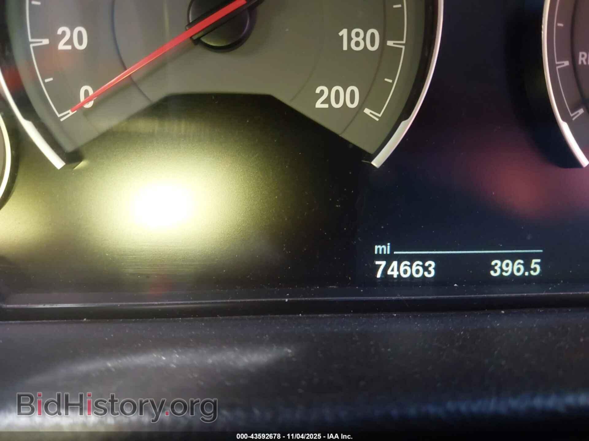 2017 BMW M3 - VIN: WBS8M9C56H5G42266 - Фото 7