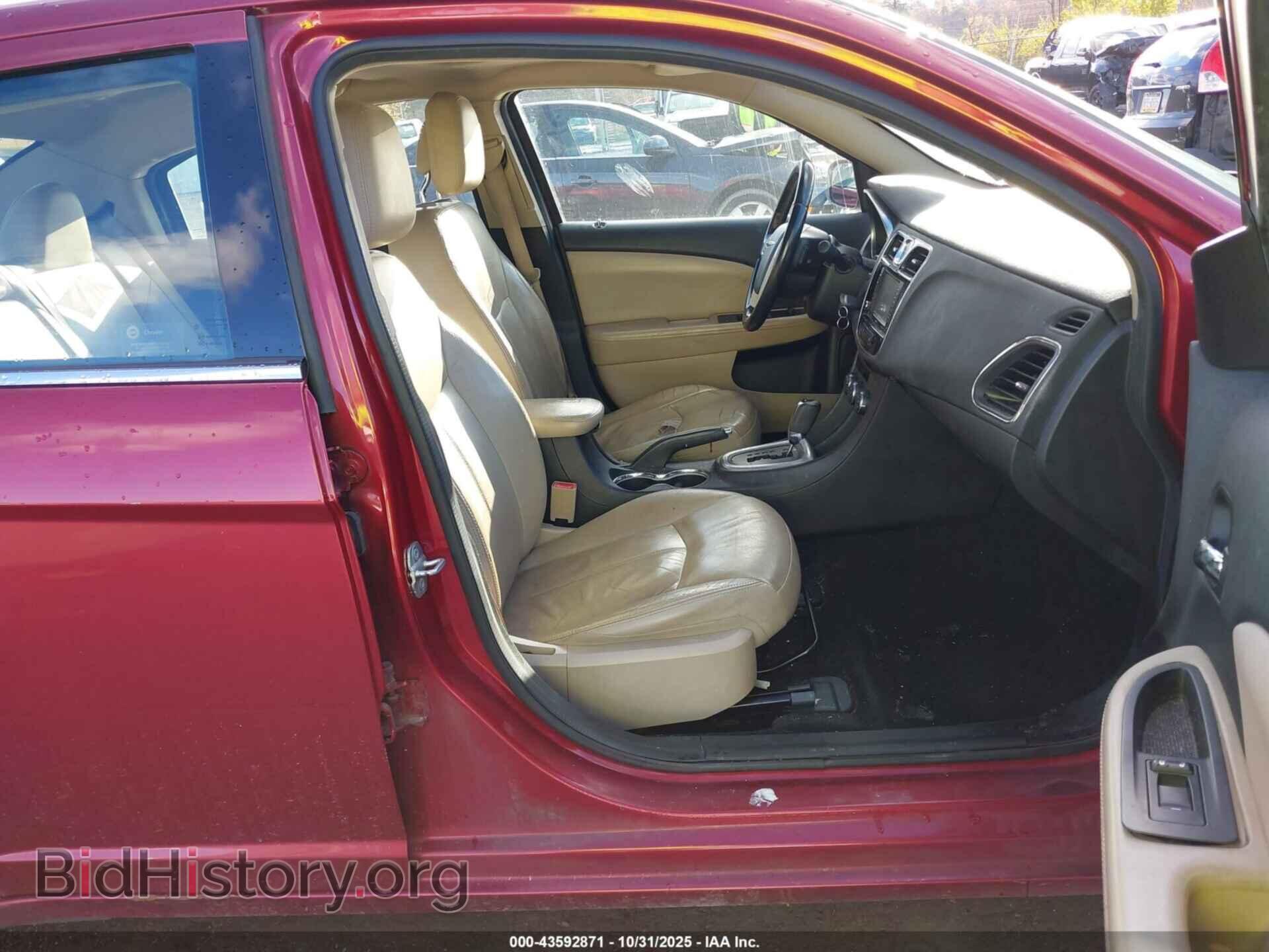 2012 CHRYSLER 200 - VIN: 1C3CCBCB5CN306832 - Photo 5