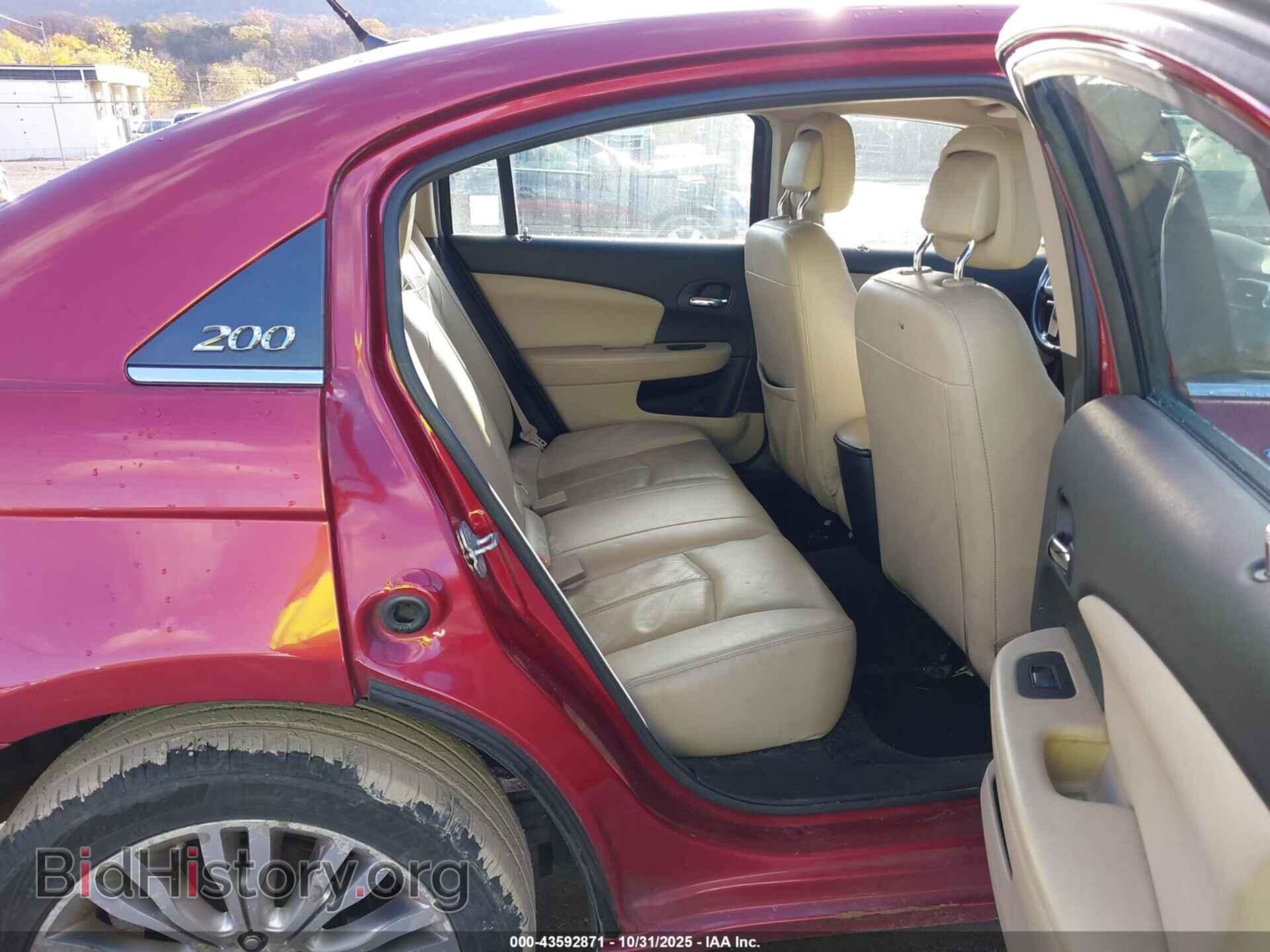 2012 CHRYSLER 200 - VIN: 1C3CCBCB5CN306832 - Photo 8