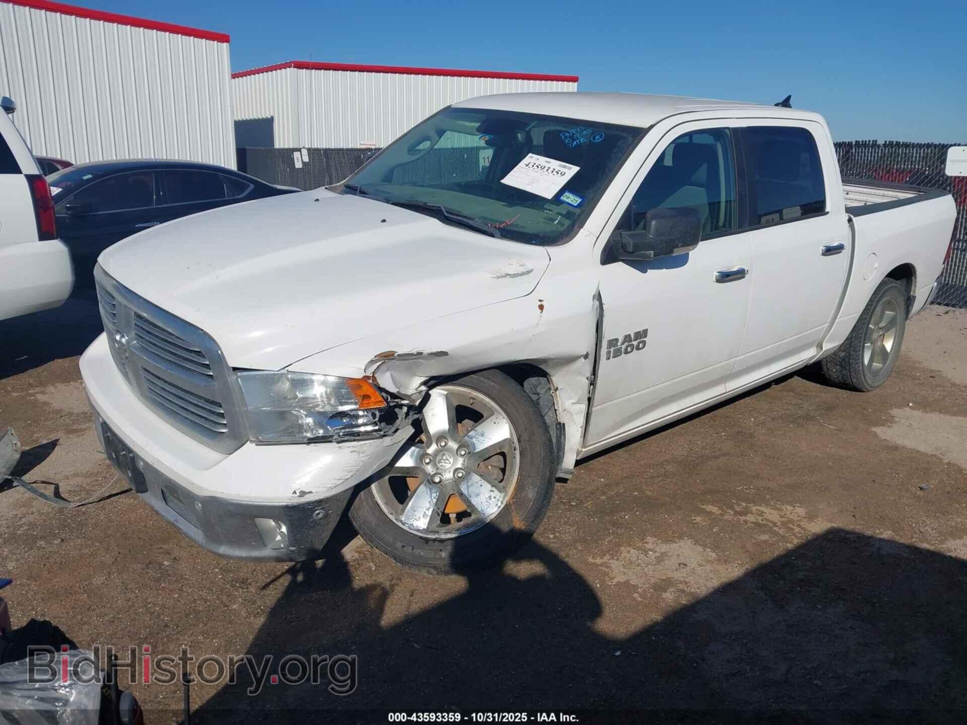 2018 RAM 1500 - VIN: 1C6RR7LG7JS257846 - Фото 2