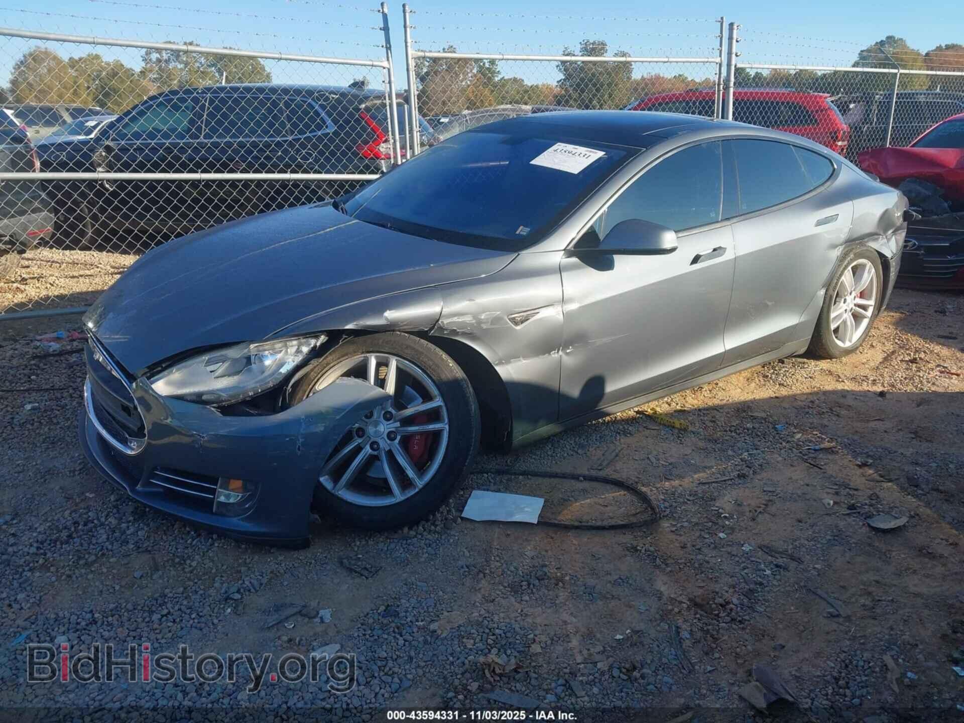 2013 TESLA MODEL S - VIN: 5YJSA1CP0DFP11693 - Фото 2