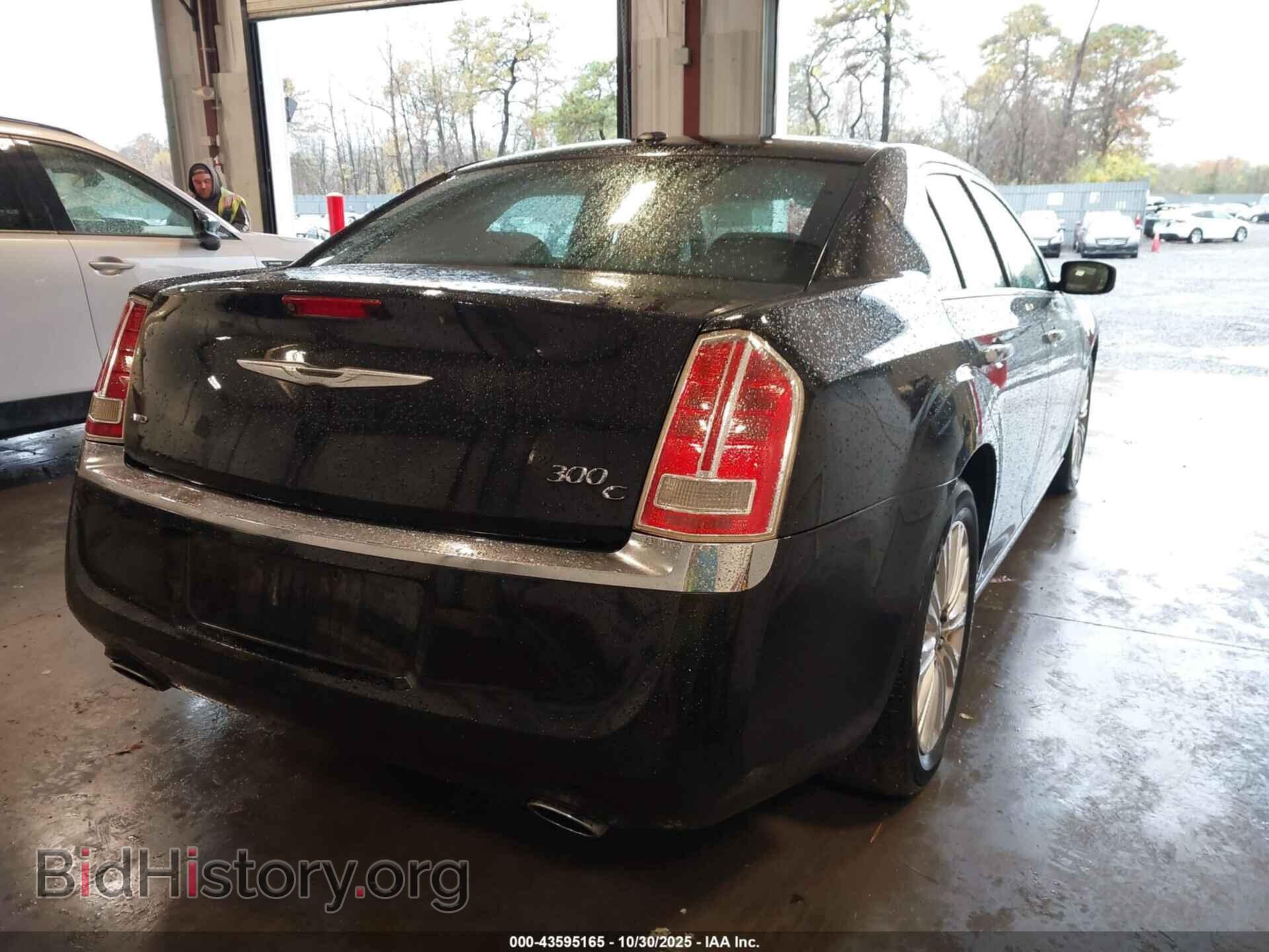 2012 CHRYSLER 300C - VIN: 2C3CCAKT0CH147523 - Фото 4