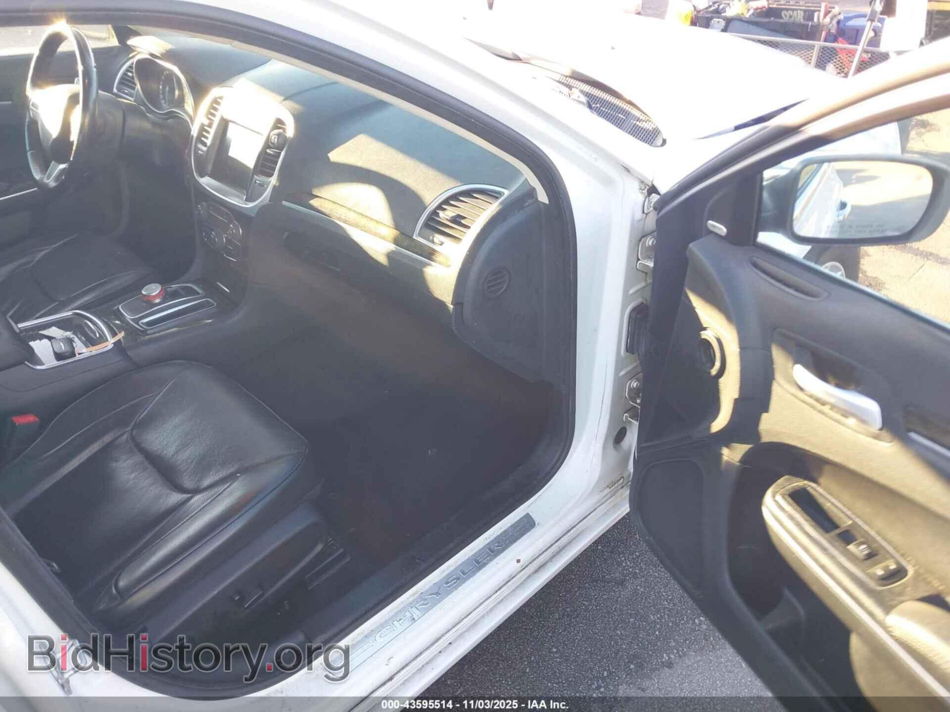 2016 CHRYSLER 300C - VIN: 2C3CCAEG9GH238357 - Фото 5