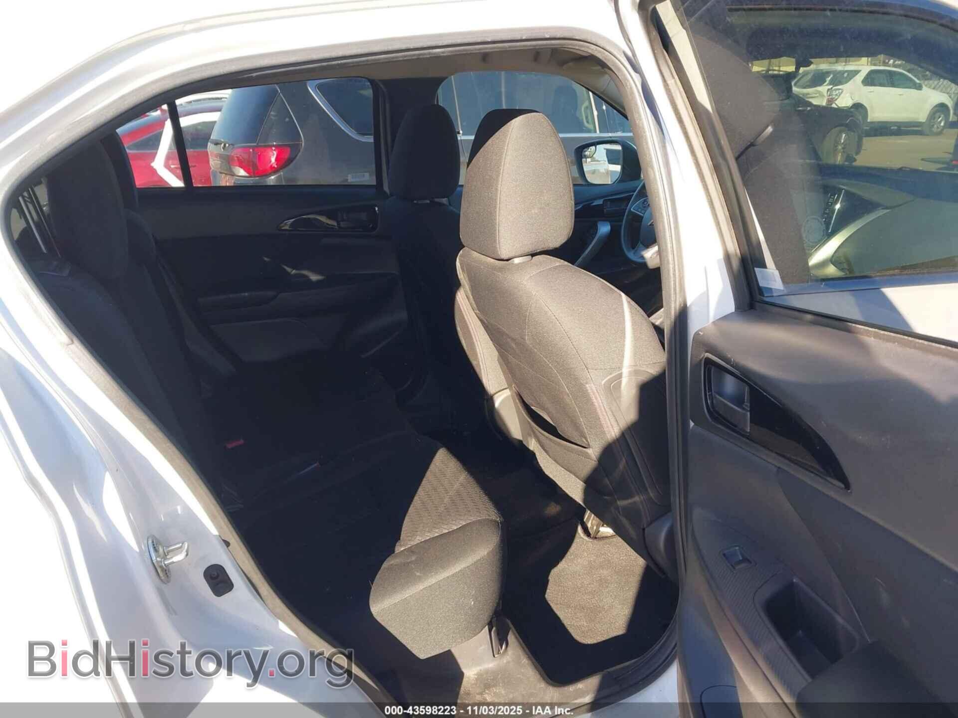 2019 MITSUBISHI ECLIPSE CROSS - VIN: JA4AT3AA5KZ016935 - Photo 8