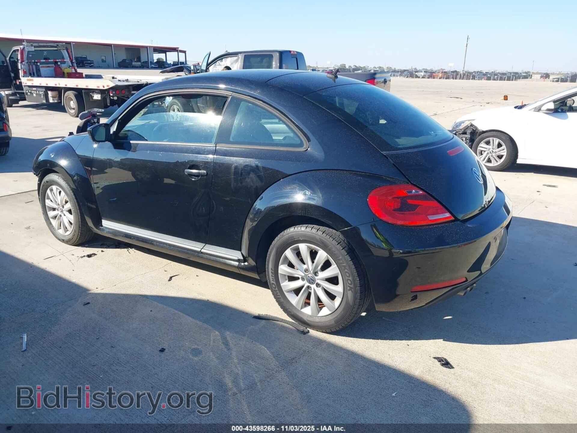 2013 VOLKSWAGEN BEETLE - VIN: 3VWFP7ATXDM654575 - Фото 14
