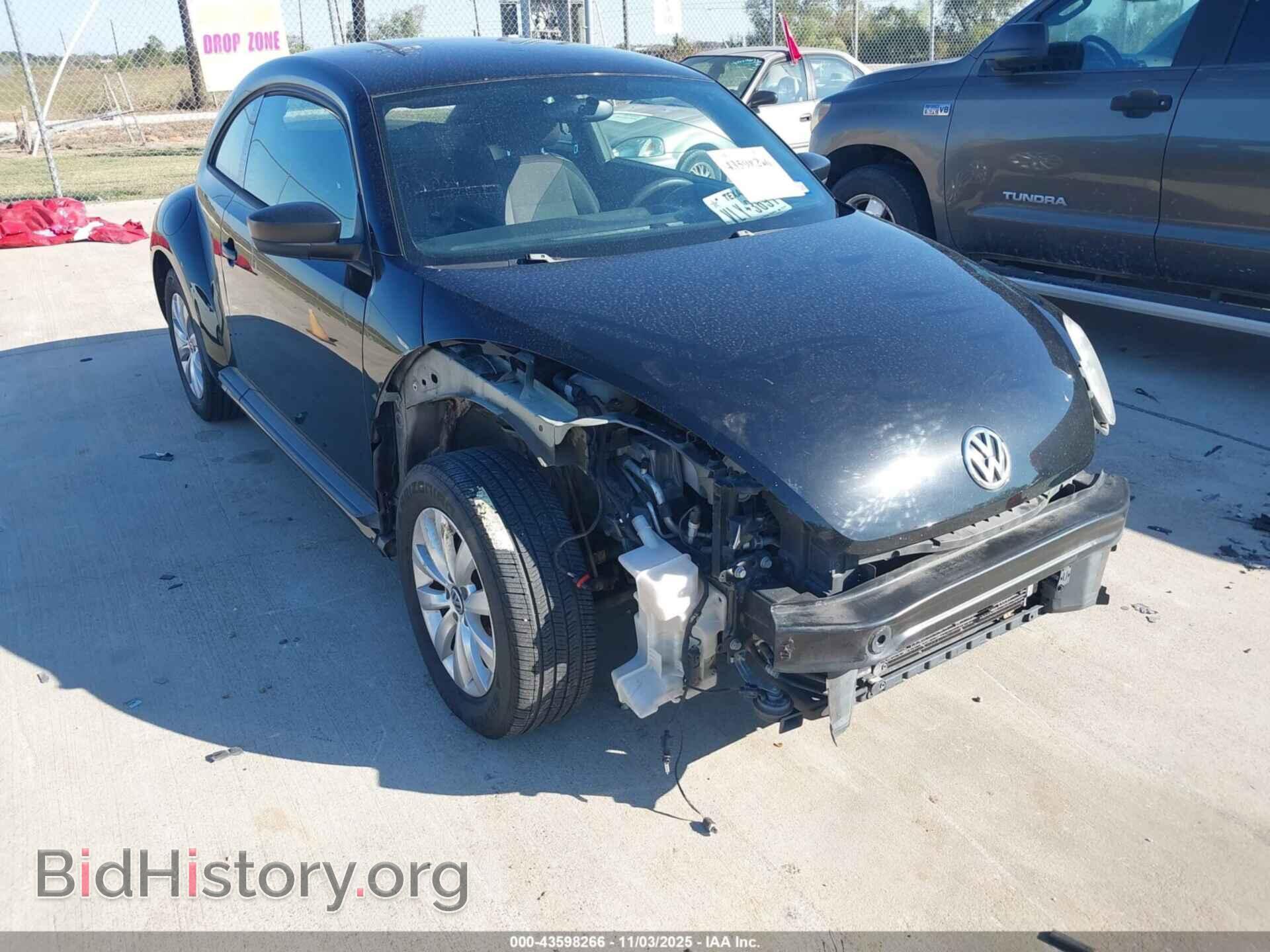2013 VOLKSWAGEN BEETLE - VIN: 3VWFP7ATXDM654575 - Фото 6