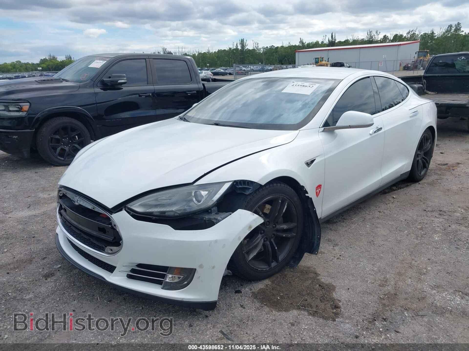 2013 TESLA MODEL S - VIN: 5YJSA1DN3DFP13788 - Photo 2