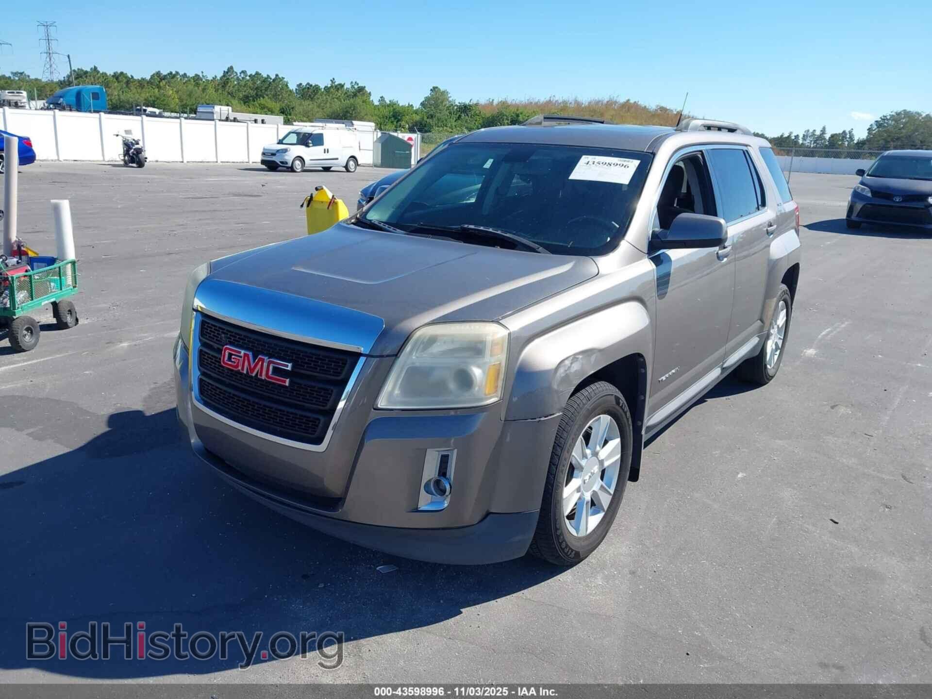 2011 GMC TERRAIN - VIN: 2CTALSEC7B6308145 - Фото 2
